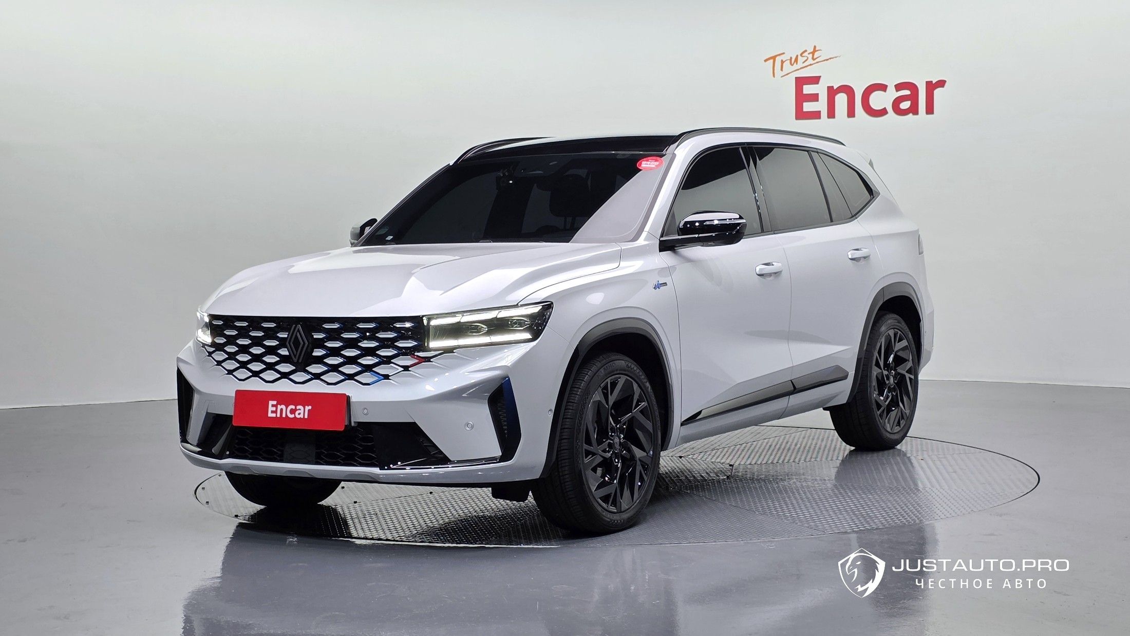 Автомобиль Renault-KoreaSamsung Grand Koleos