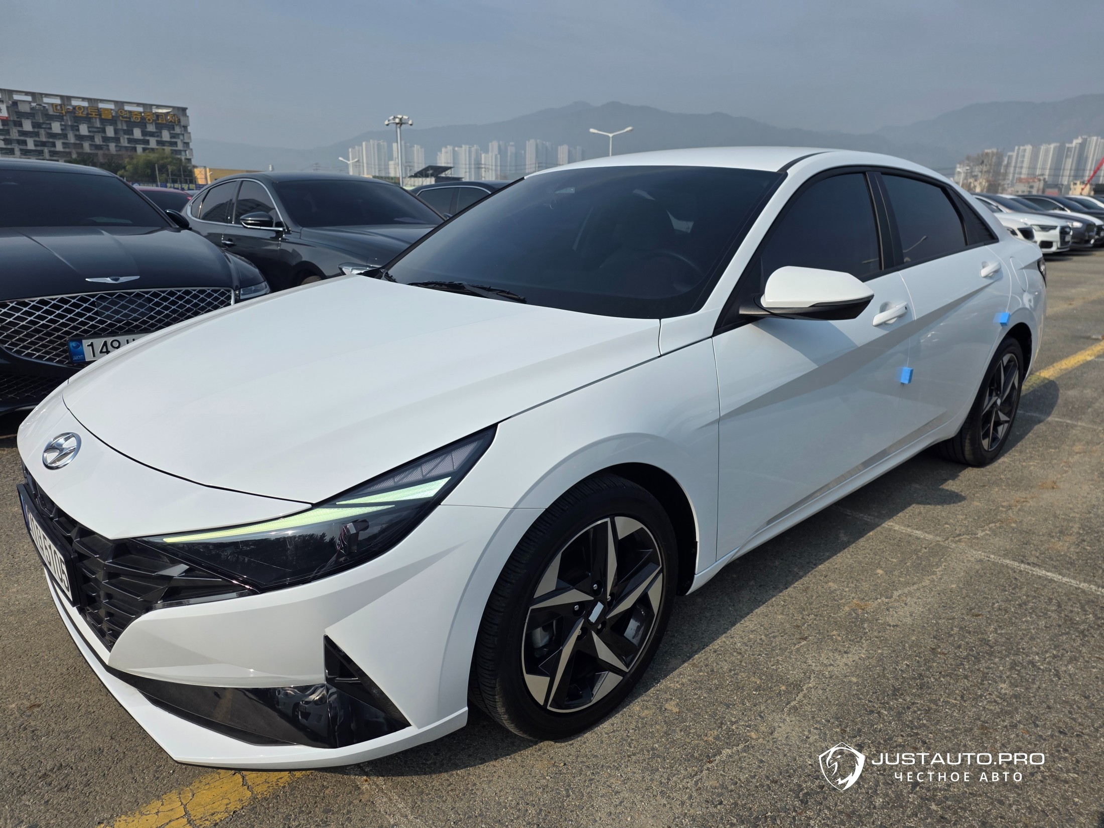 Автомобиль Hyundai AVANTE