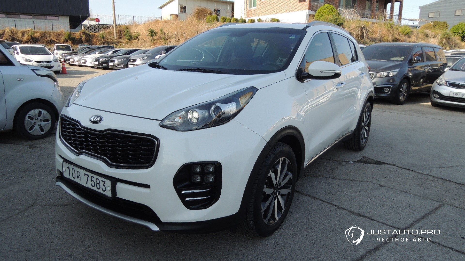 Автомобиль Kia Sportage