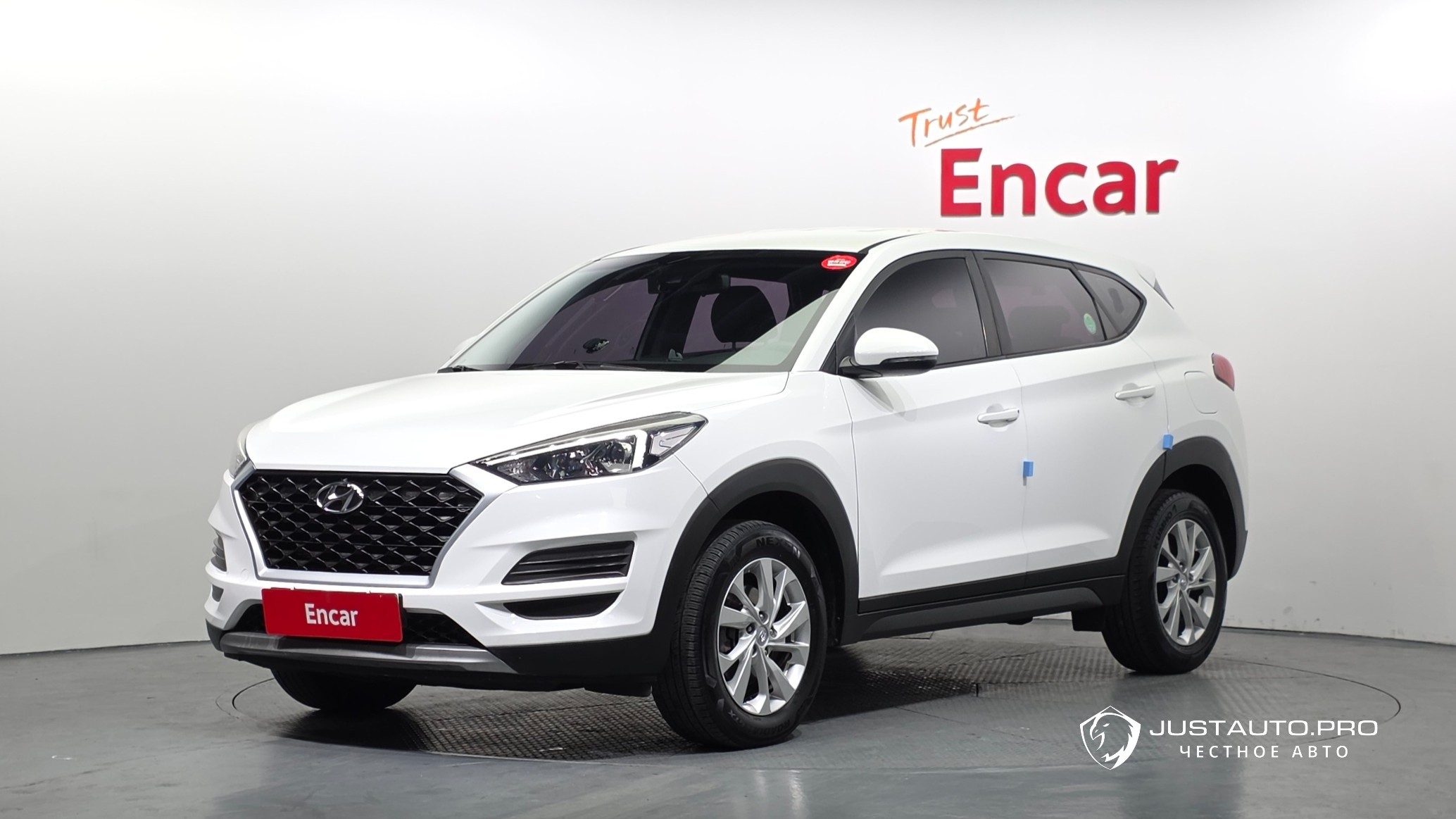 Автомобиль Hyundai Tucson