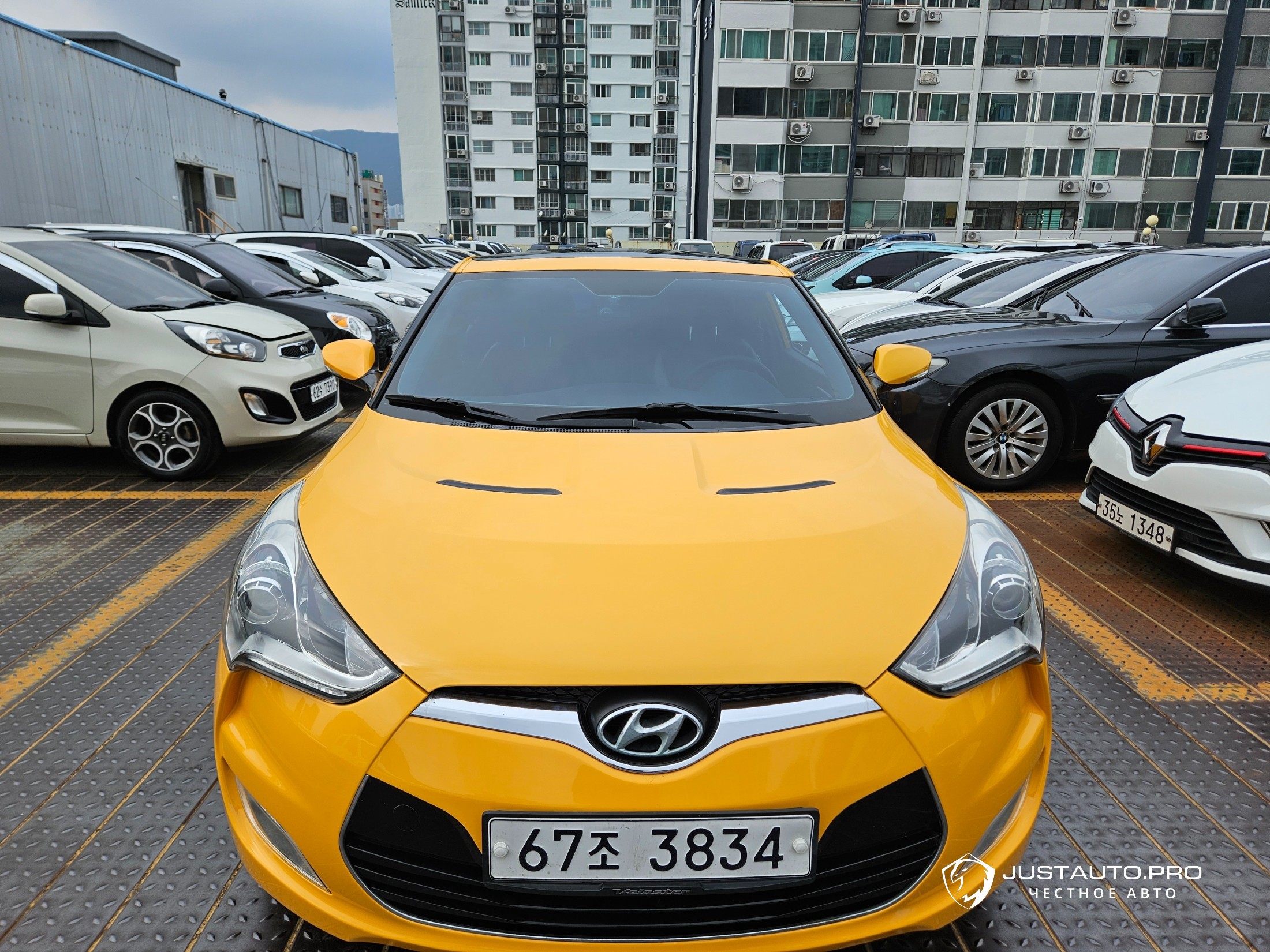 Автомобиль Hyundai Veloster