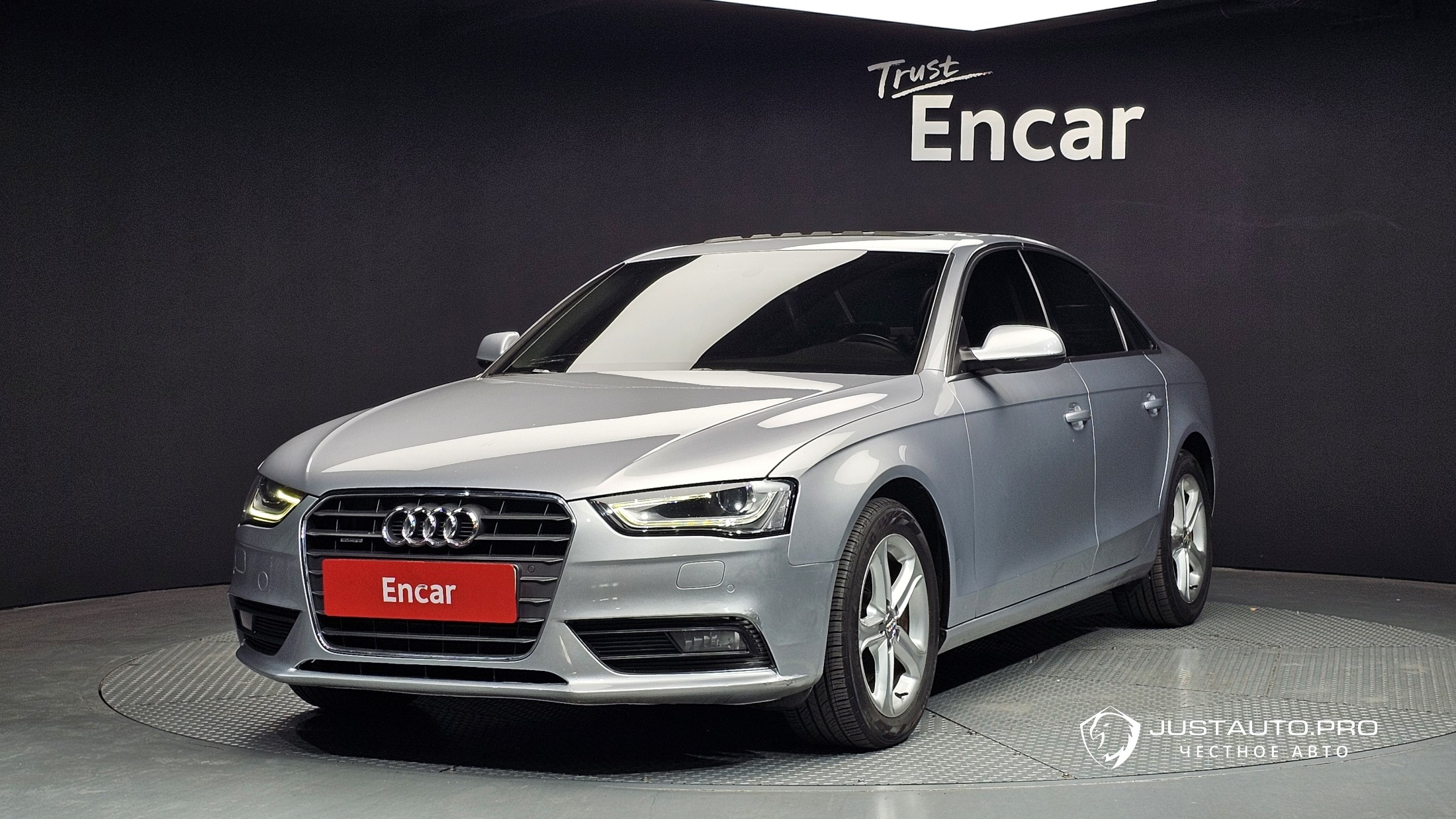 Автомобиль Audi A4