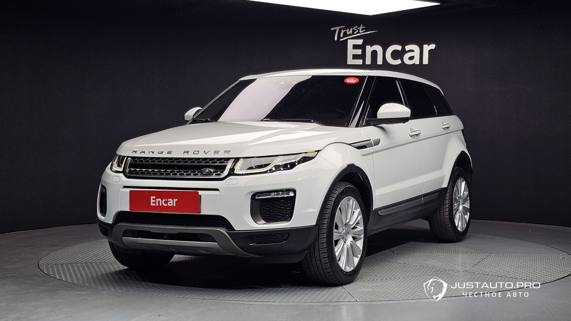 Автомобиль Land Rover Range Rover Evoque