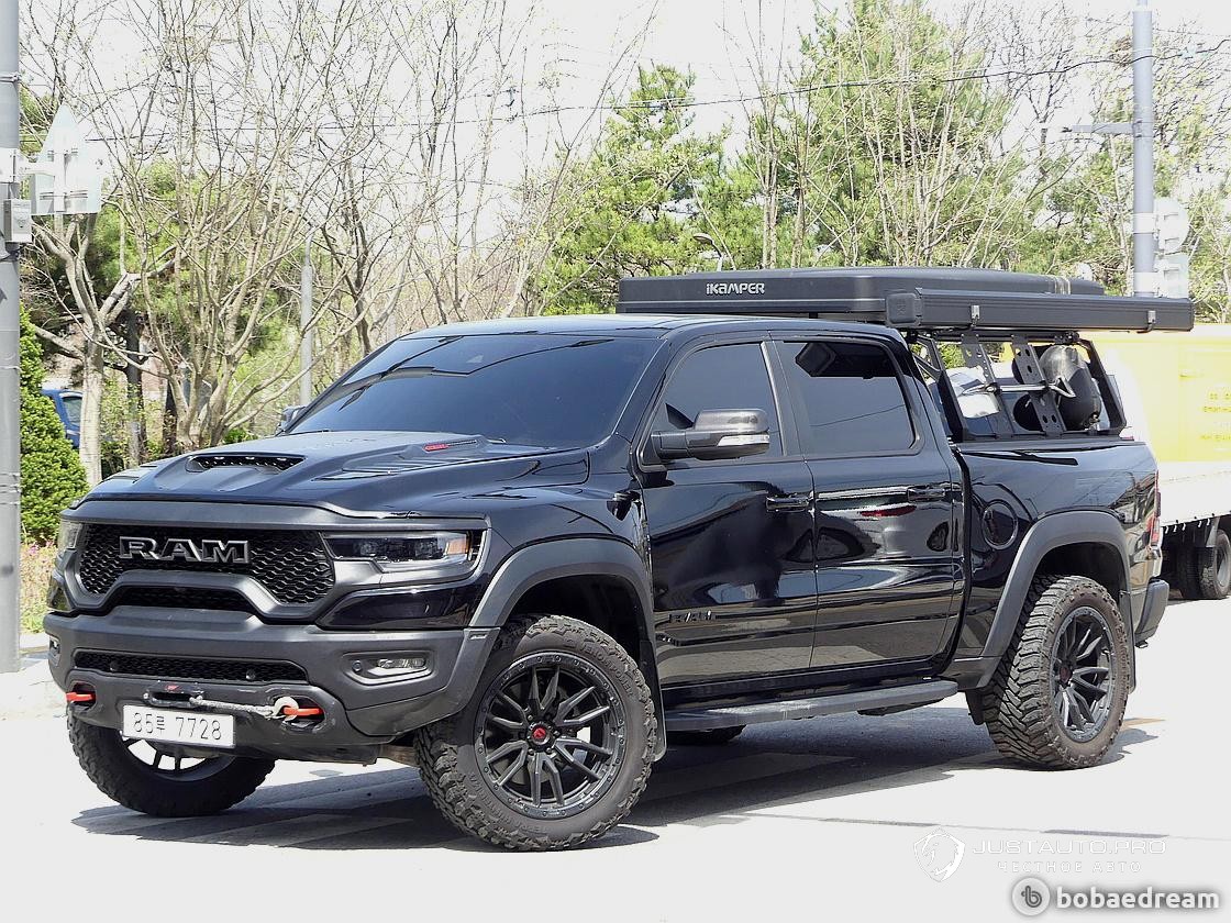 Автомобиль Dodge Ram Pick Up