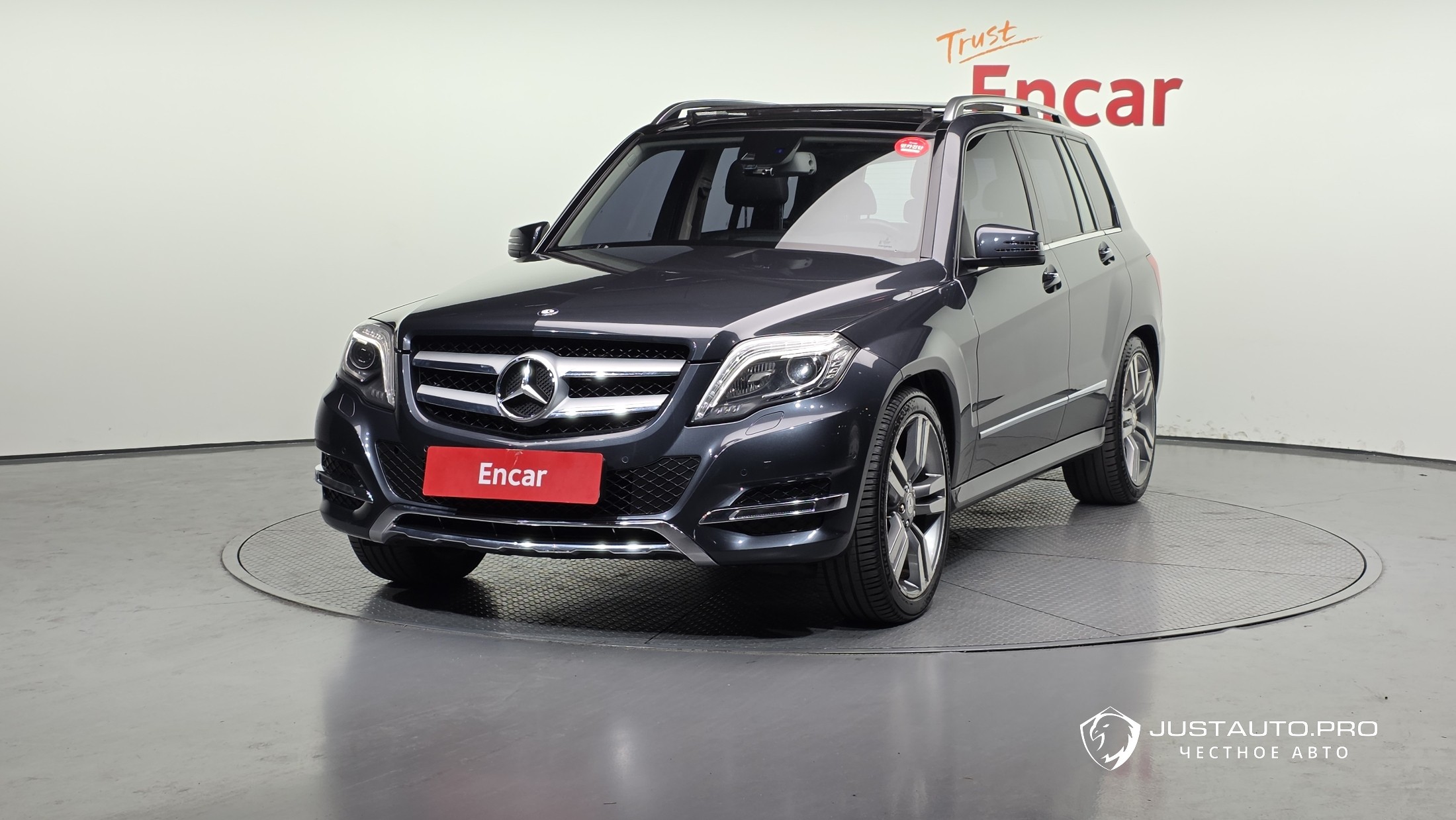 Автомобиль Mercedes-Benz GLK-Class