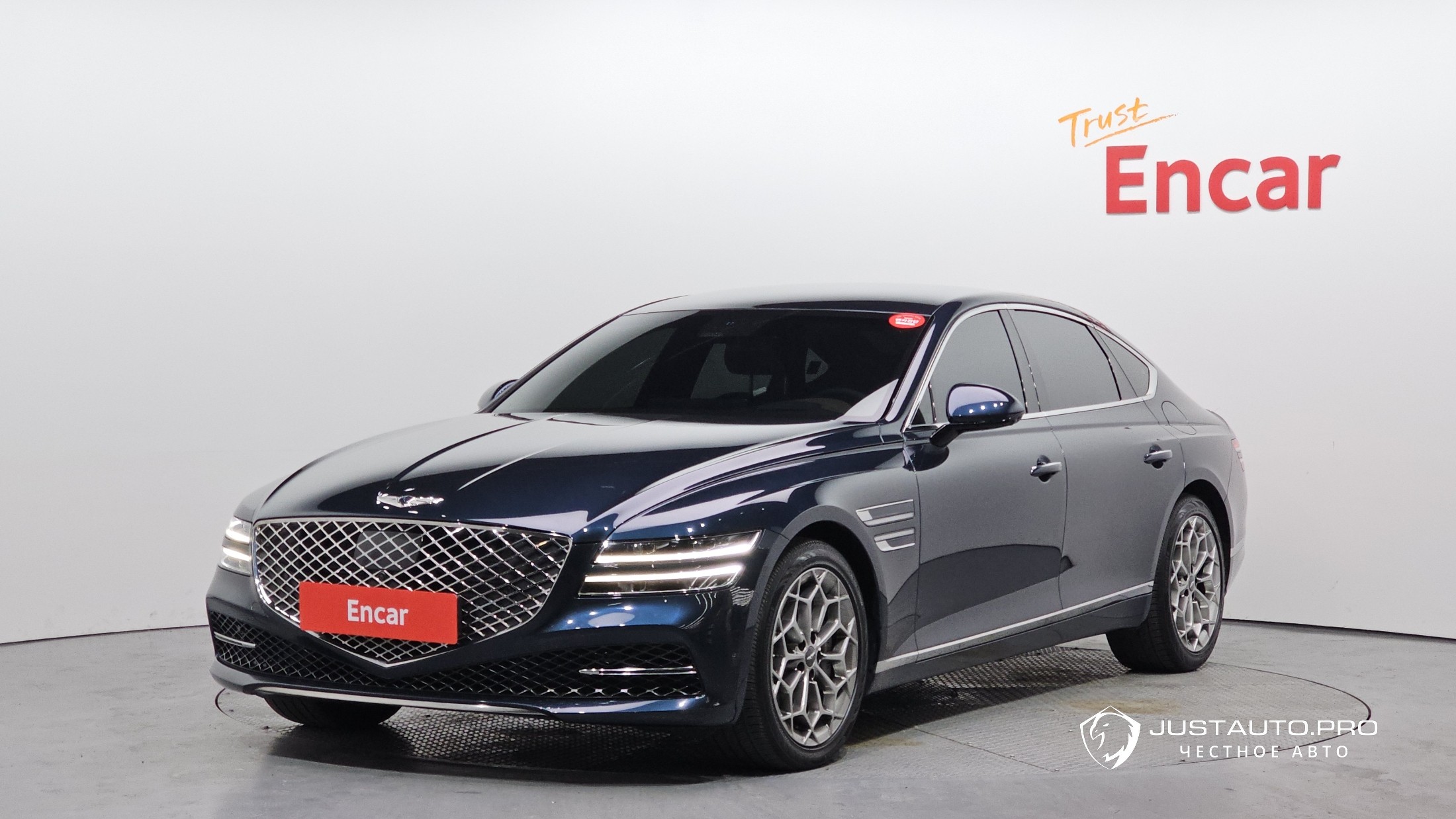 Автомобиль Genesis G80