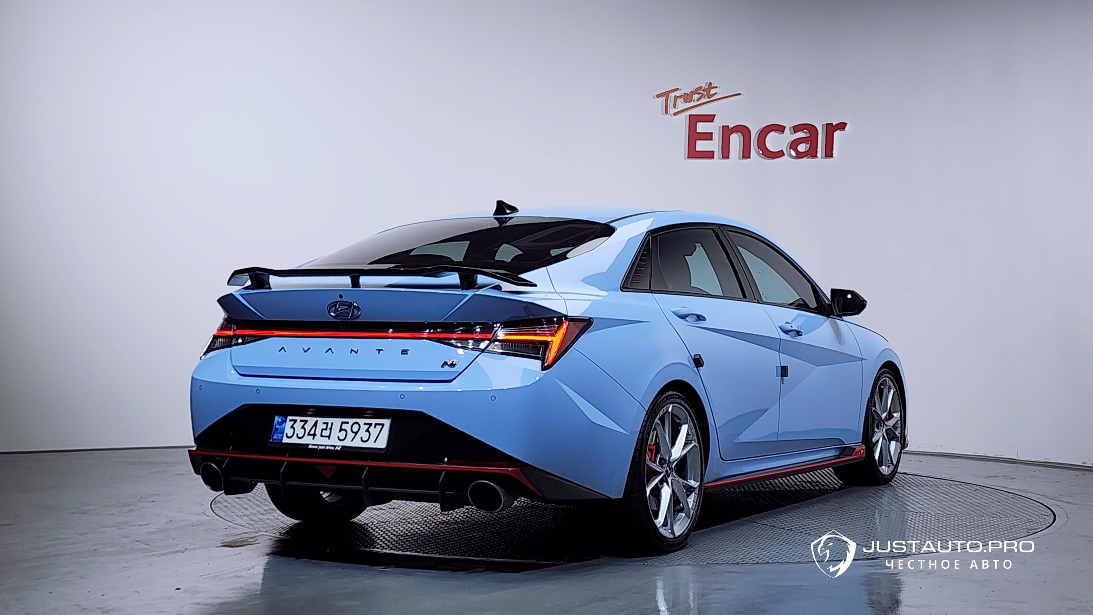 Автомобиль Hyundai AVANTE