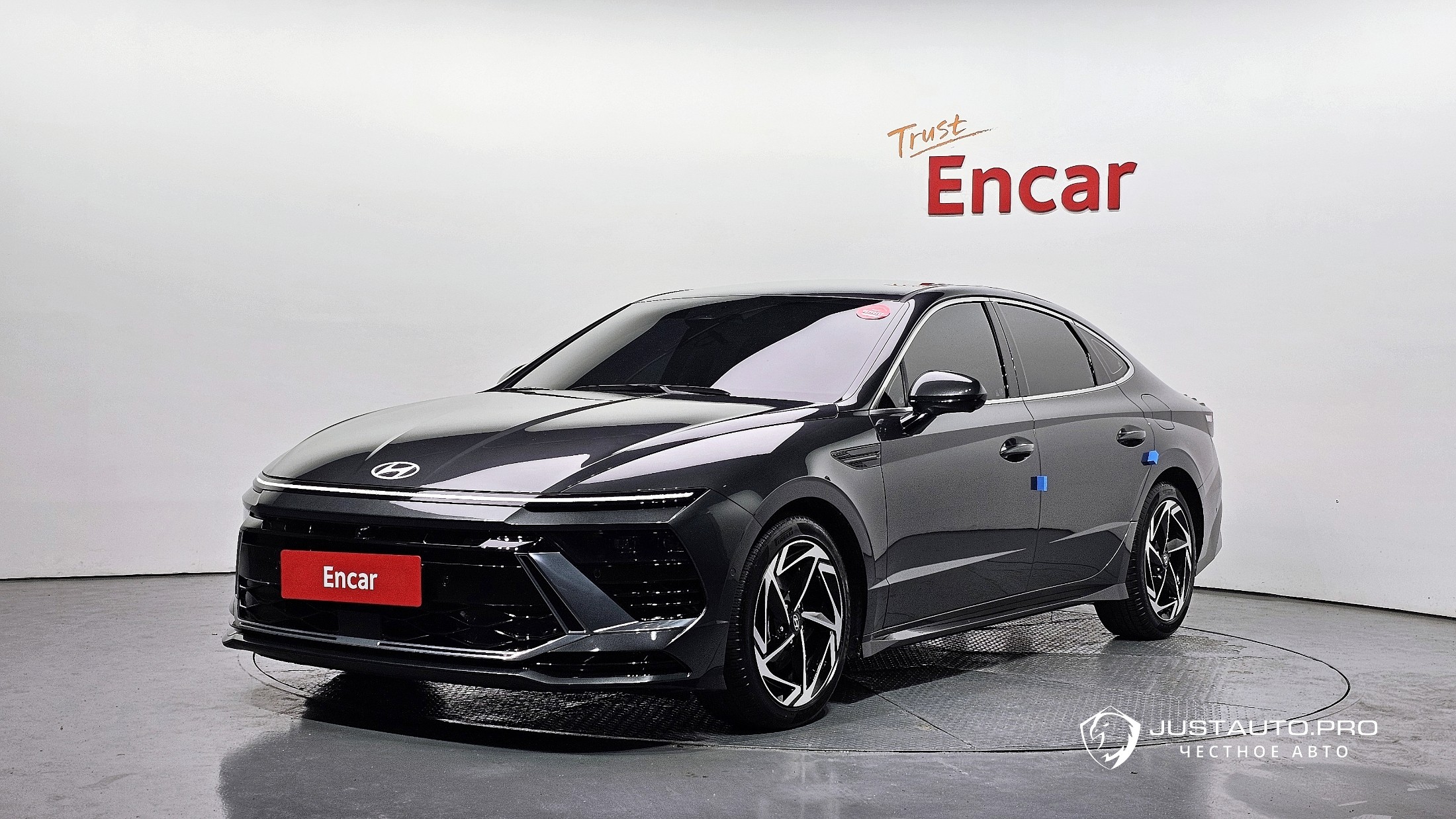 Автомобиль Hyundai Sonata