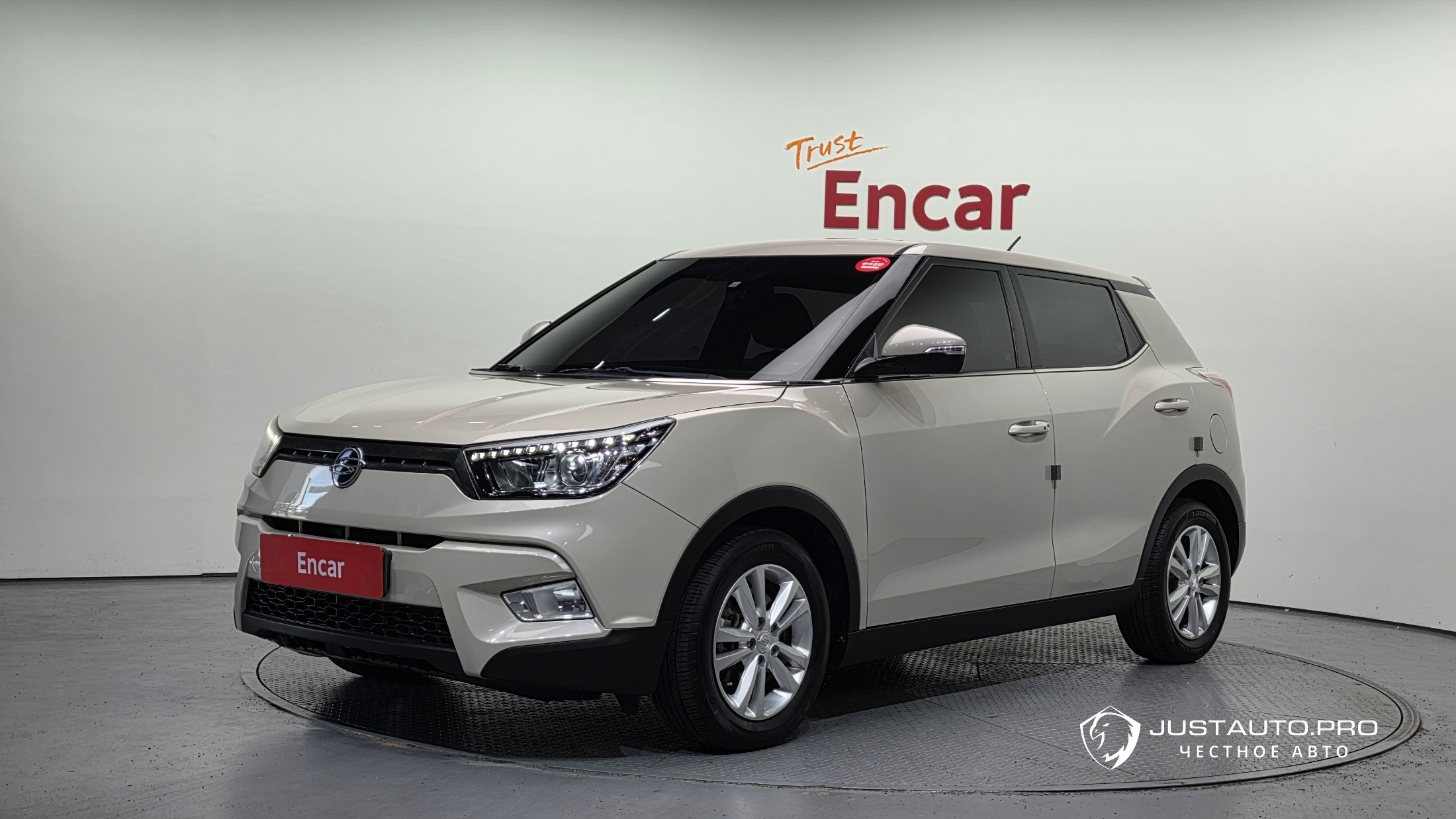 Автомобиль KG_Mobility_Ssangyong TIBOLI