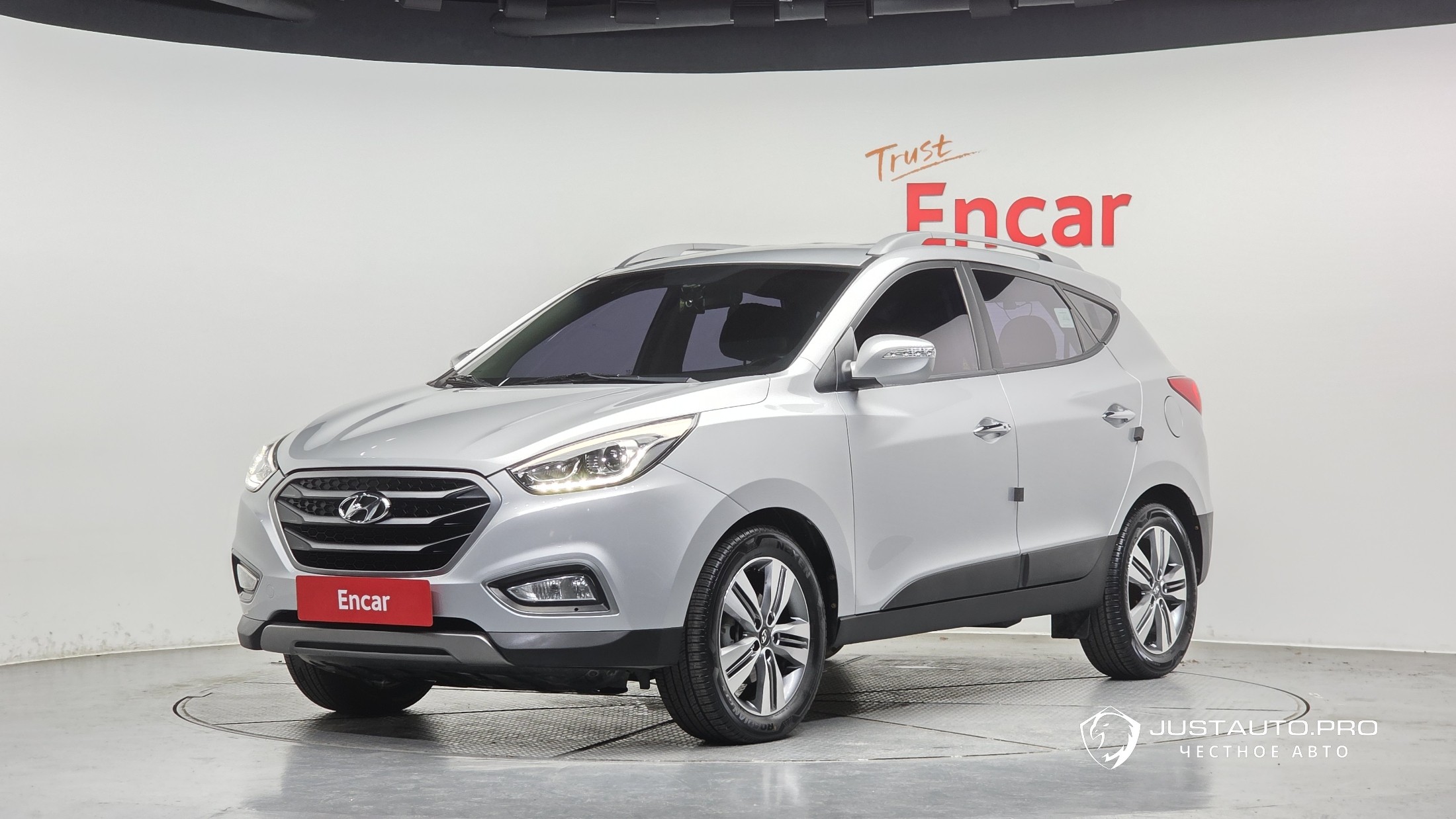 Автомобиль Hyundai Tucson