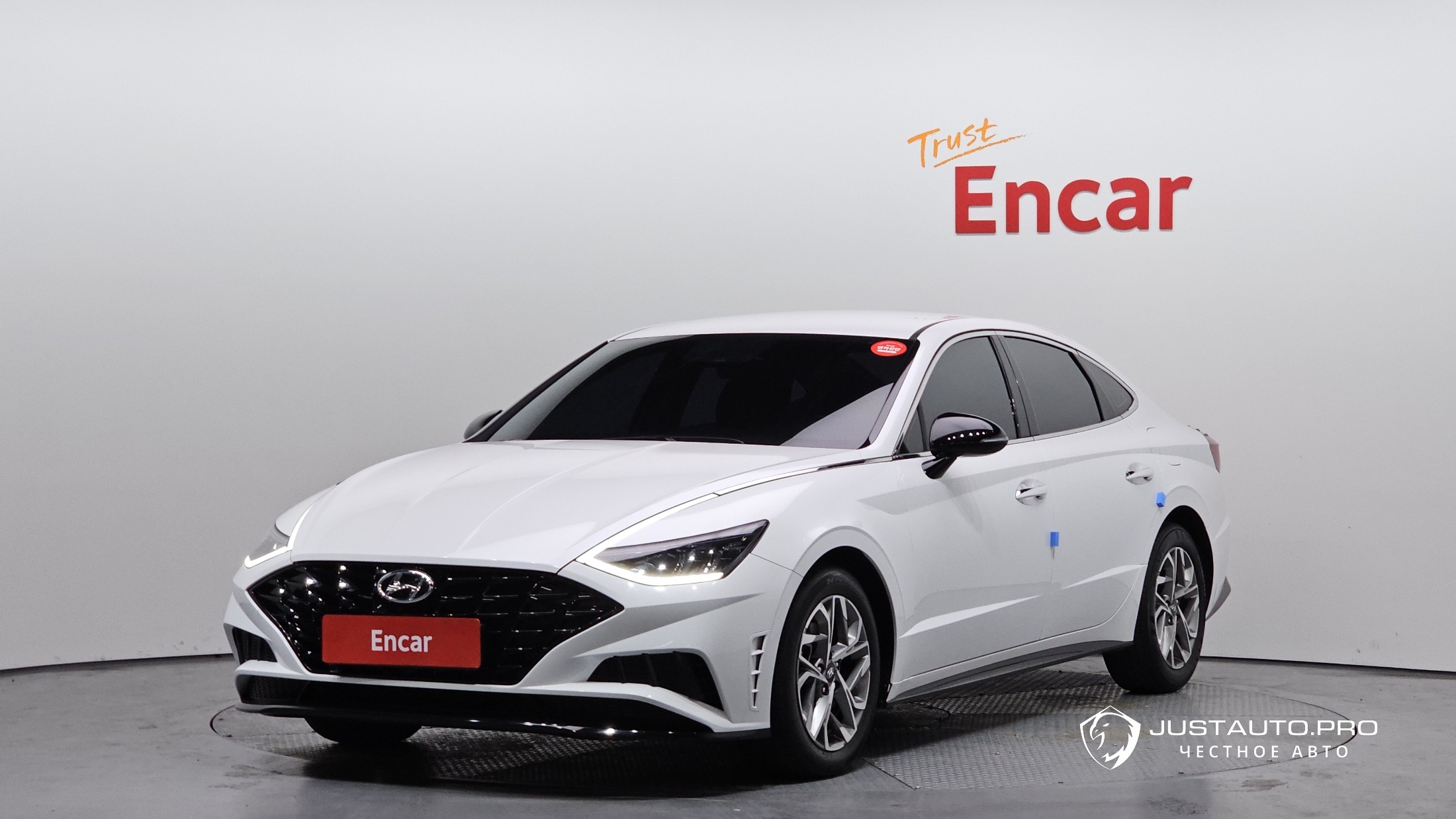 Автомобиль Hyundai Sonata