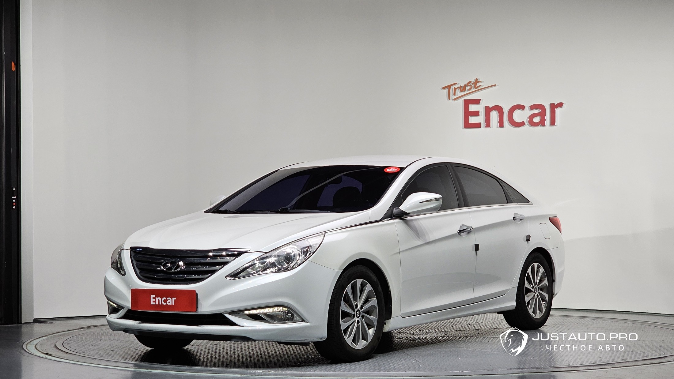 Автомобиль Hyundai Sonata