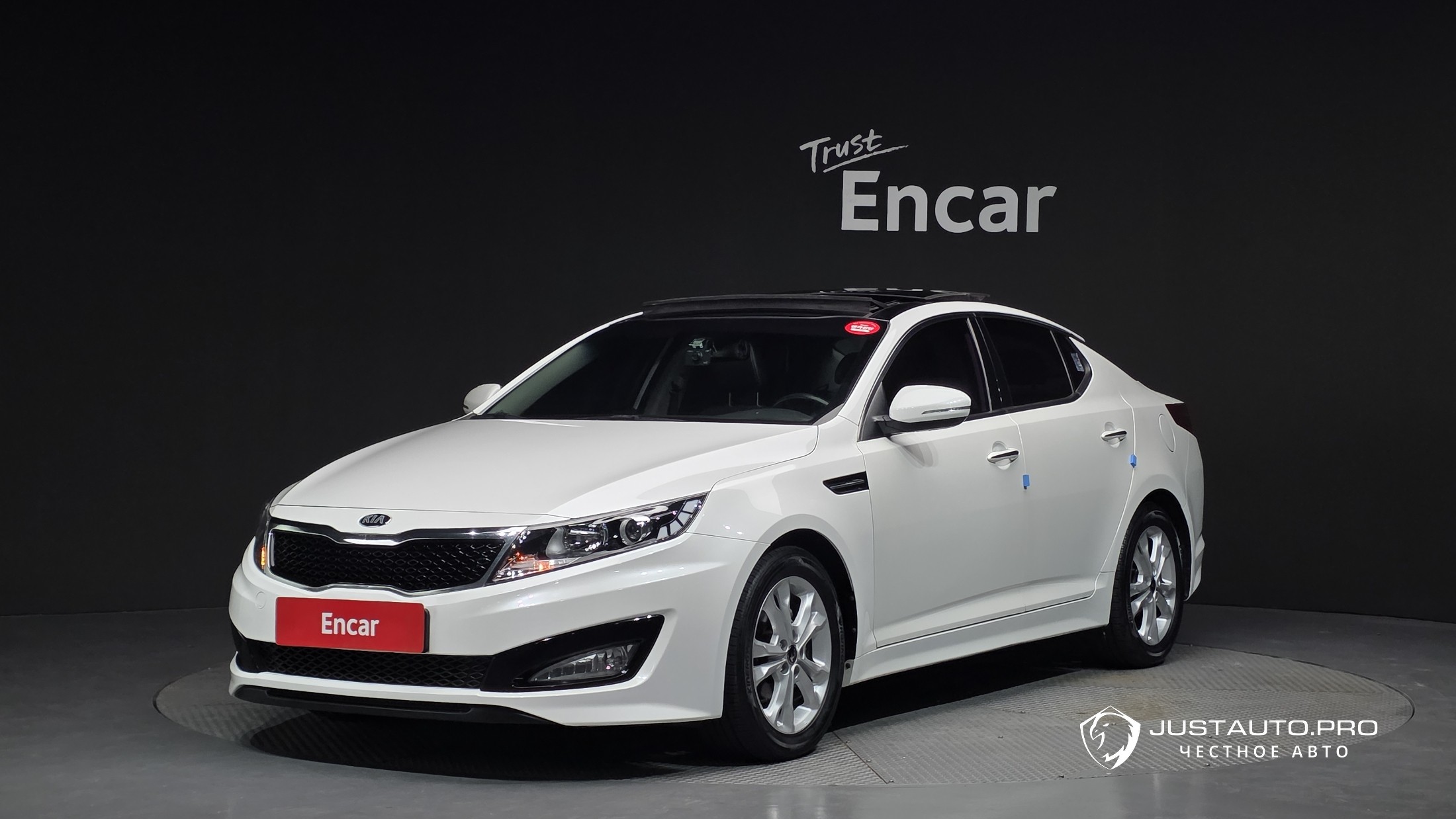 Автомобиль Kia K5