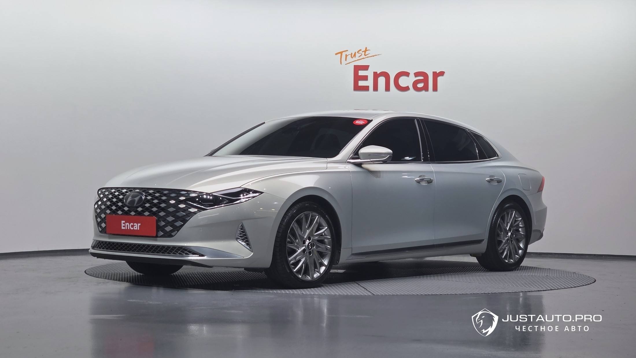 Автомобиль Hyundai Grandeur