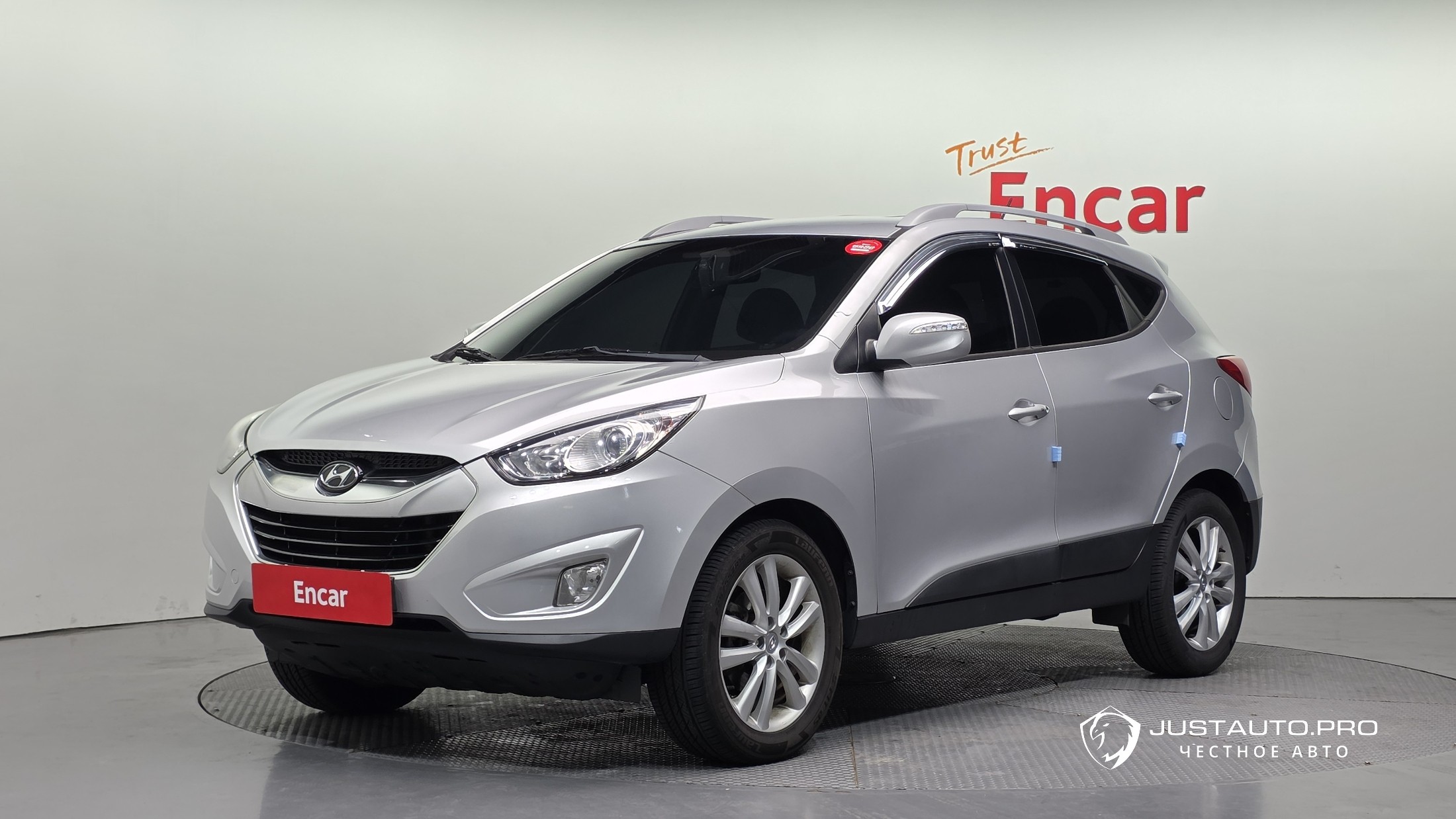 Автомобиль Hyundai Tucson