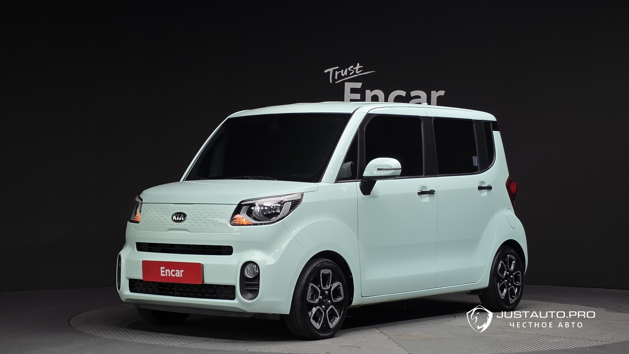 Автомобиль Kia RAY