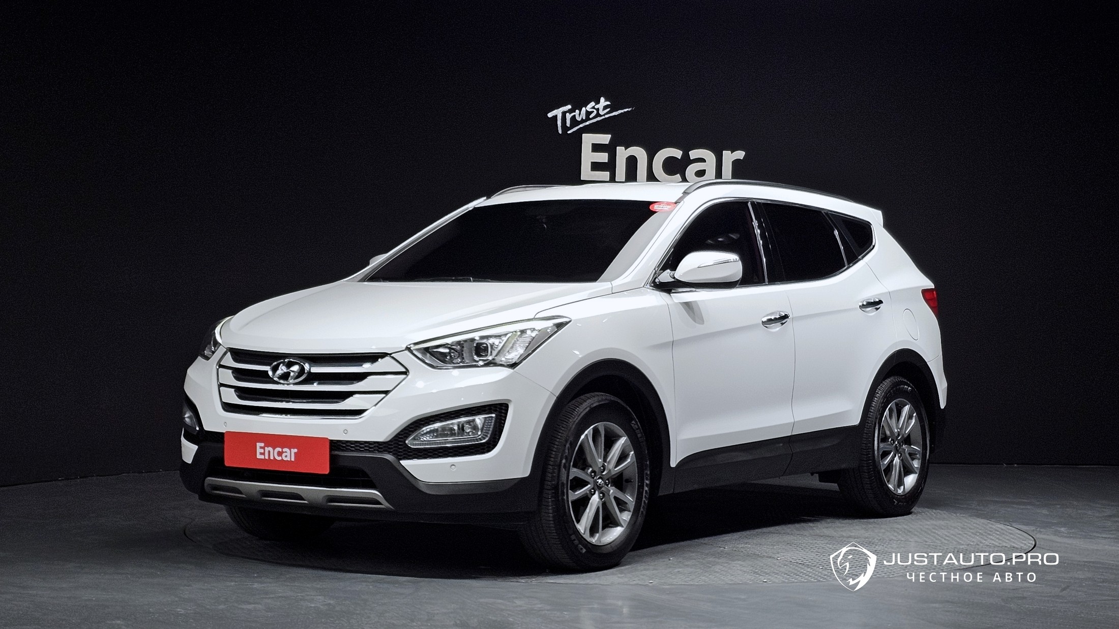 Автомобиль Hyundai Santafe