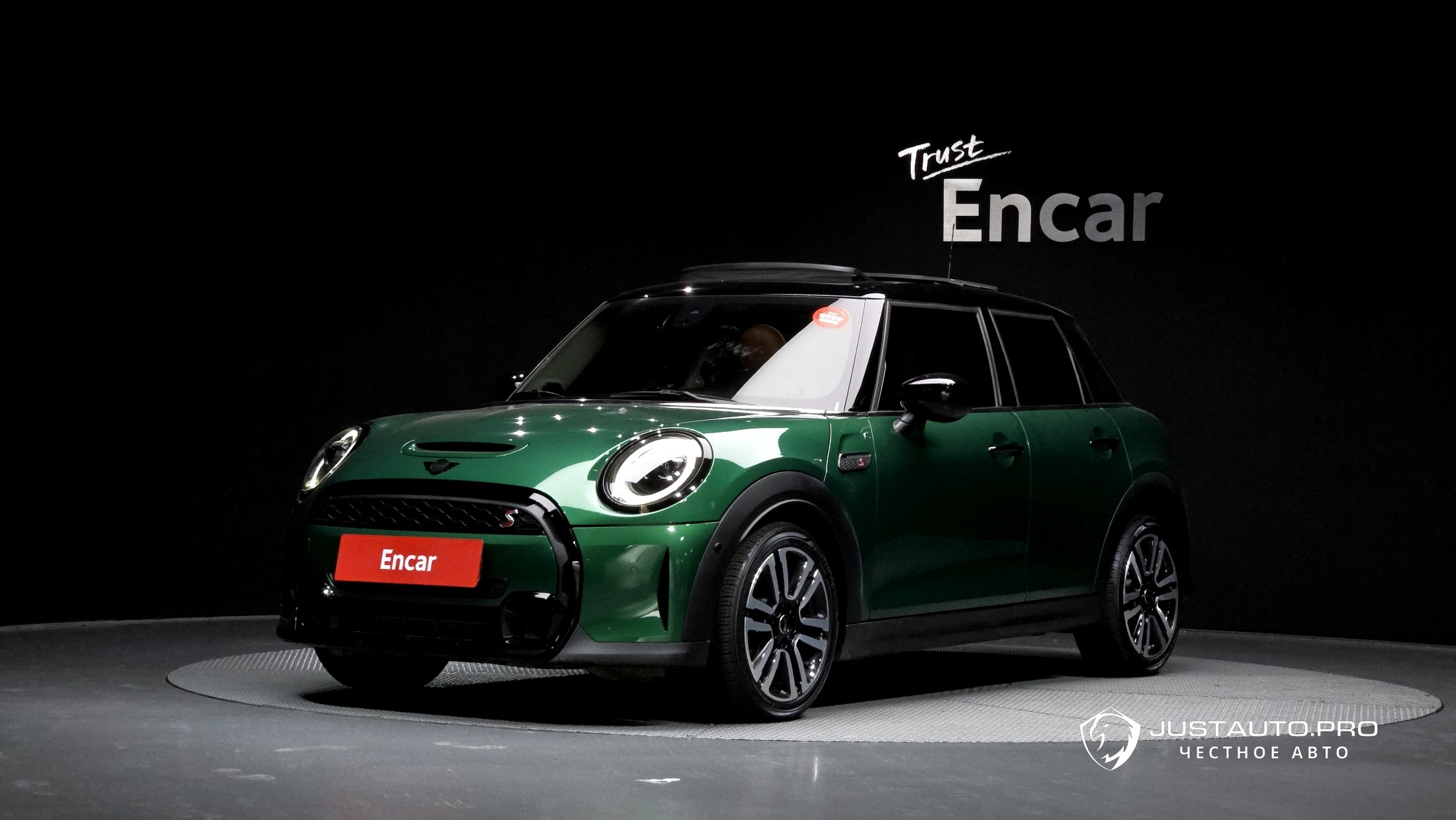 Автомобиль Mini Cooper