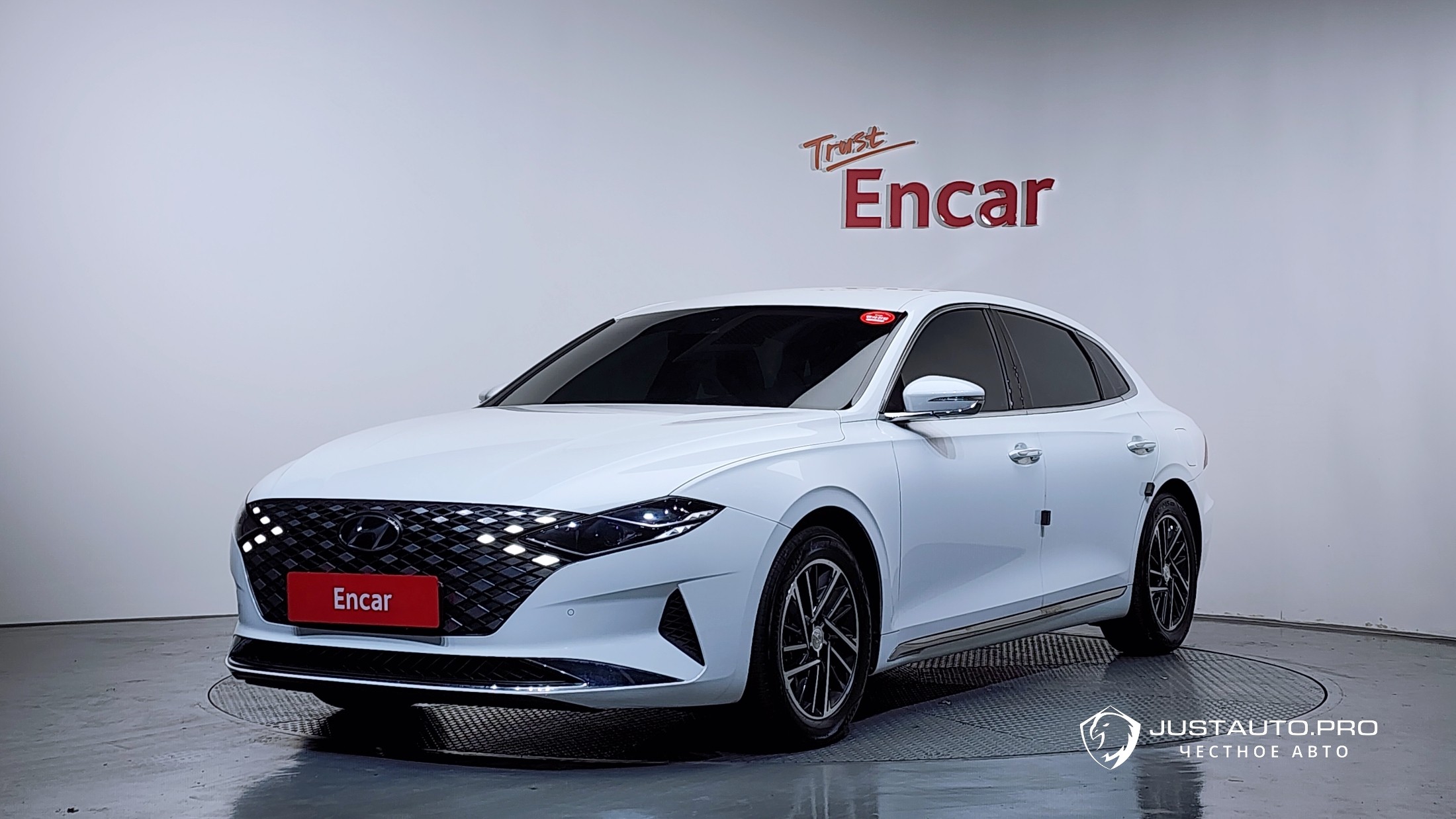 Автомобиль Hyundai Grandeur