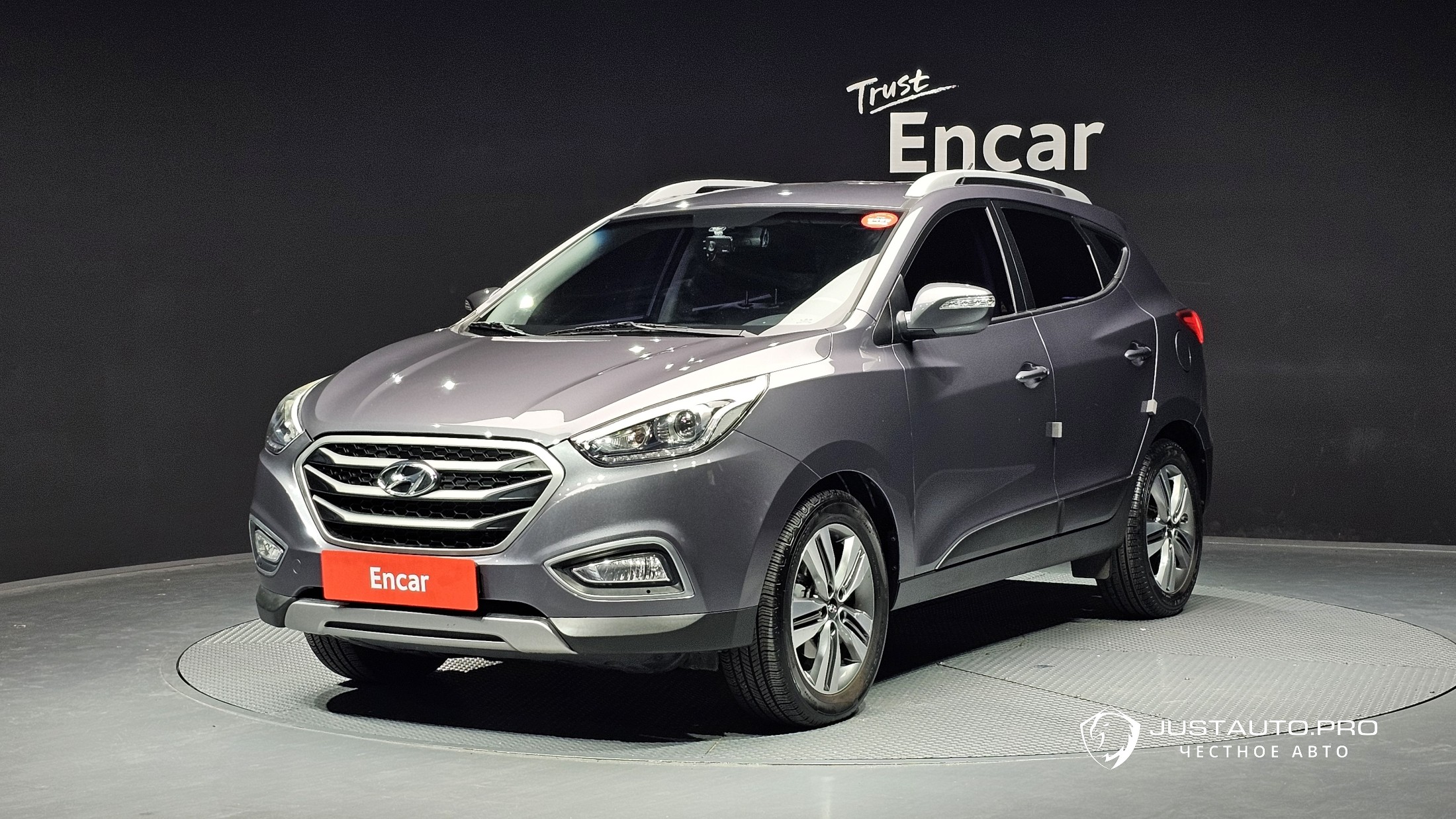 Автомобиль Hyundai Tucson