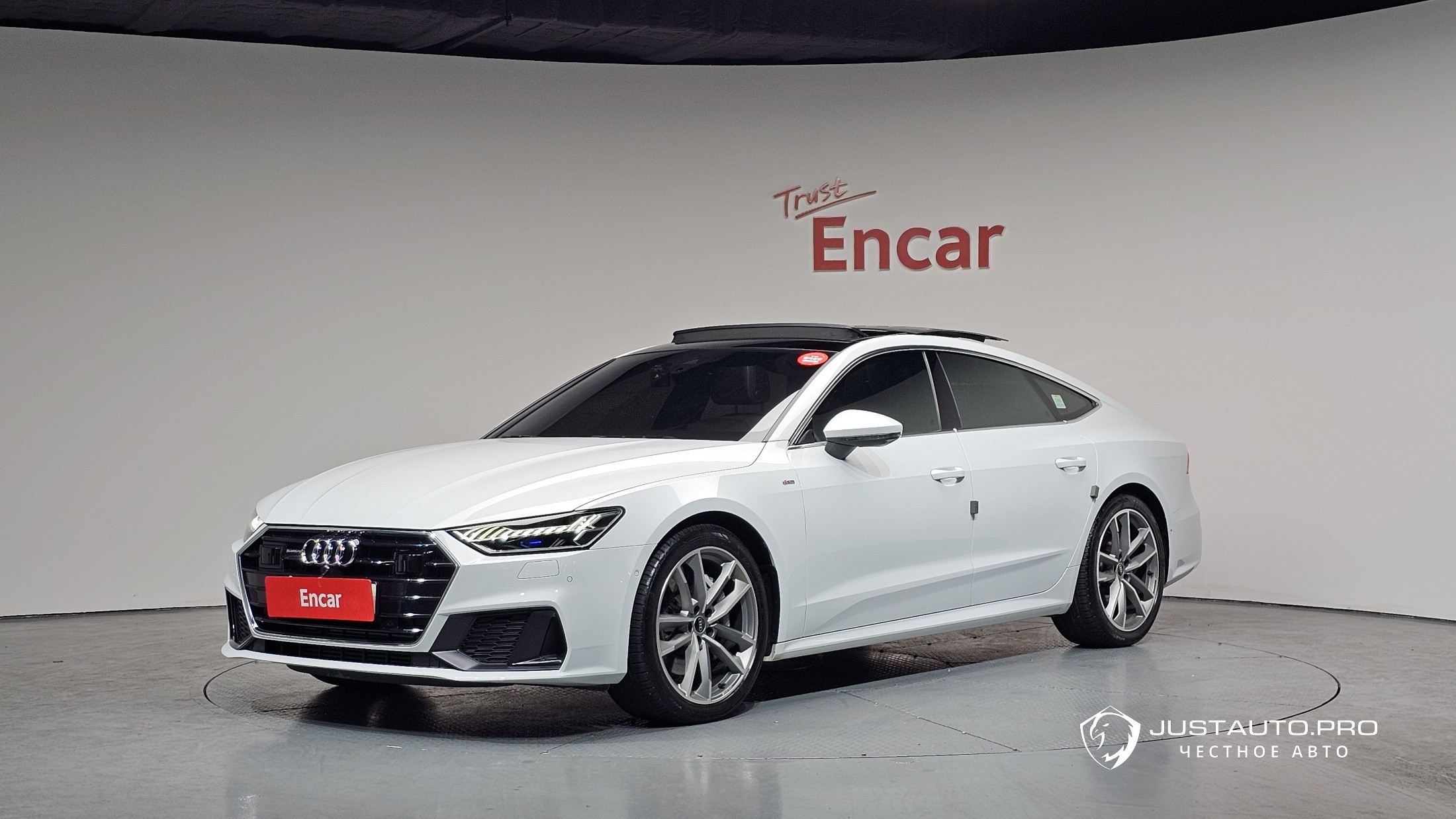 Автомобиль Audi A7