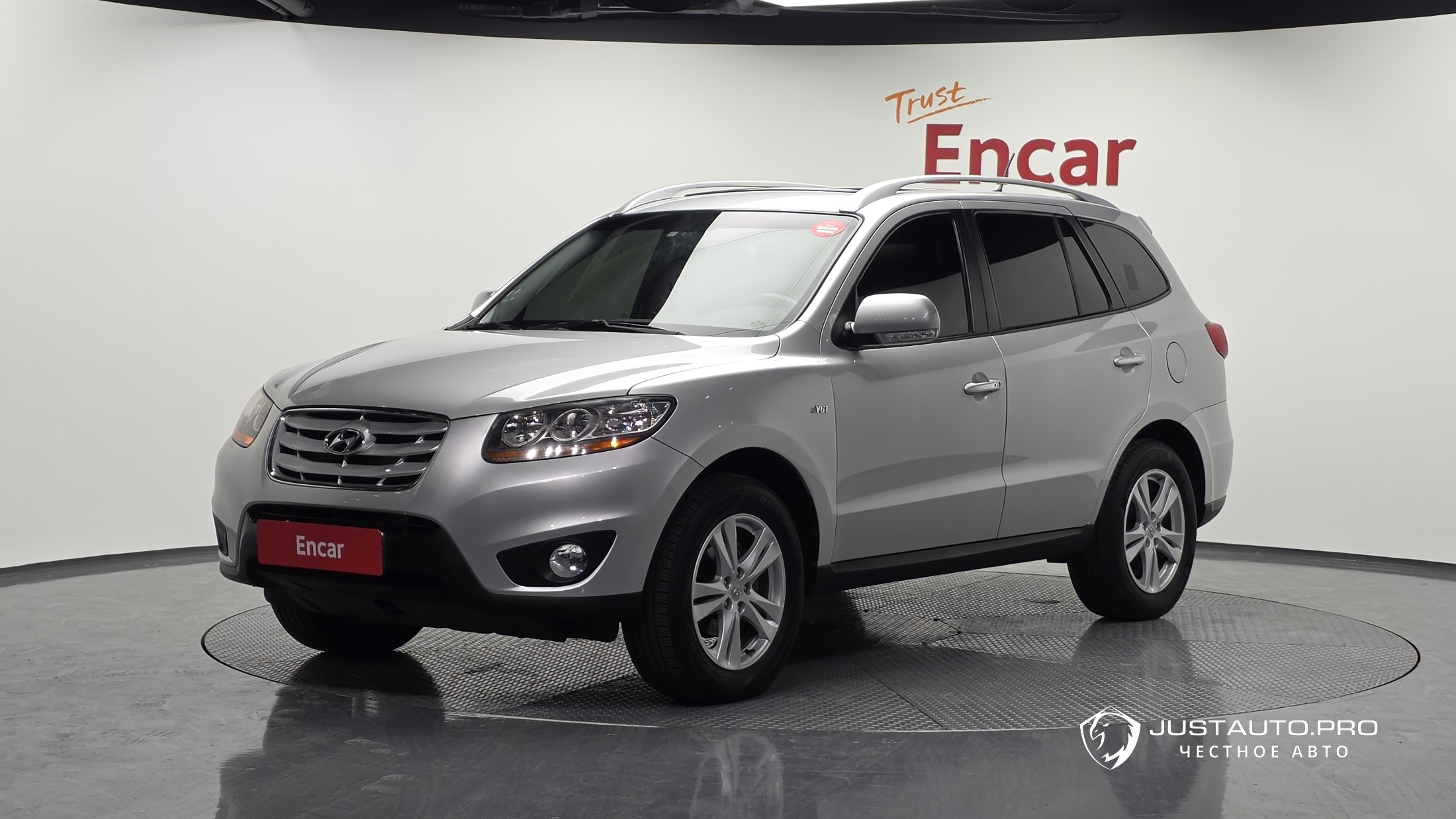 Автомобиль Hyundai Santafe
