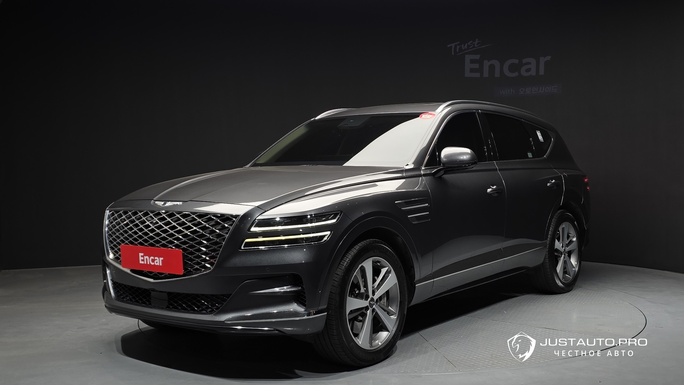 Автомобиль Genesis GV80