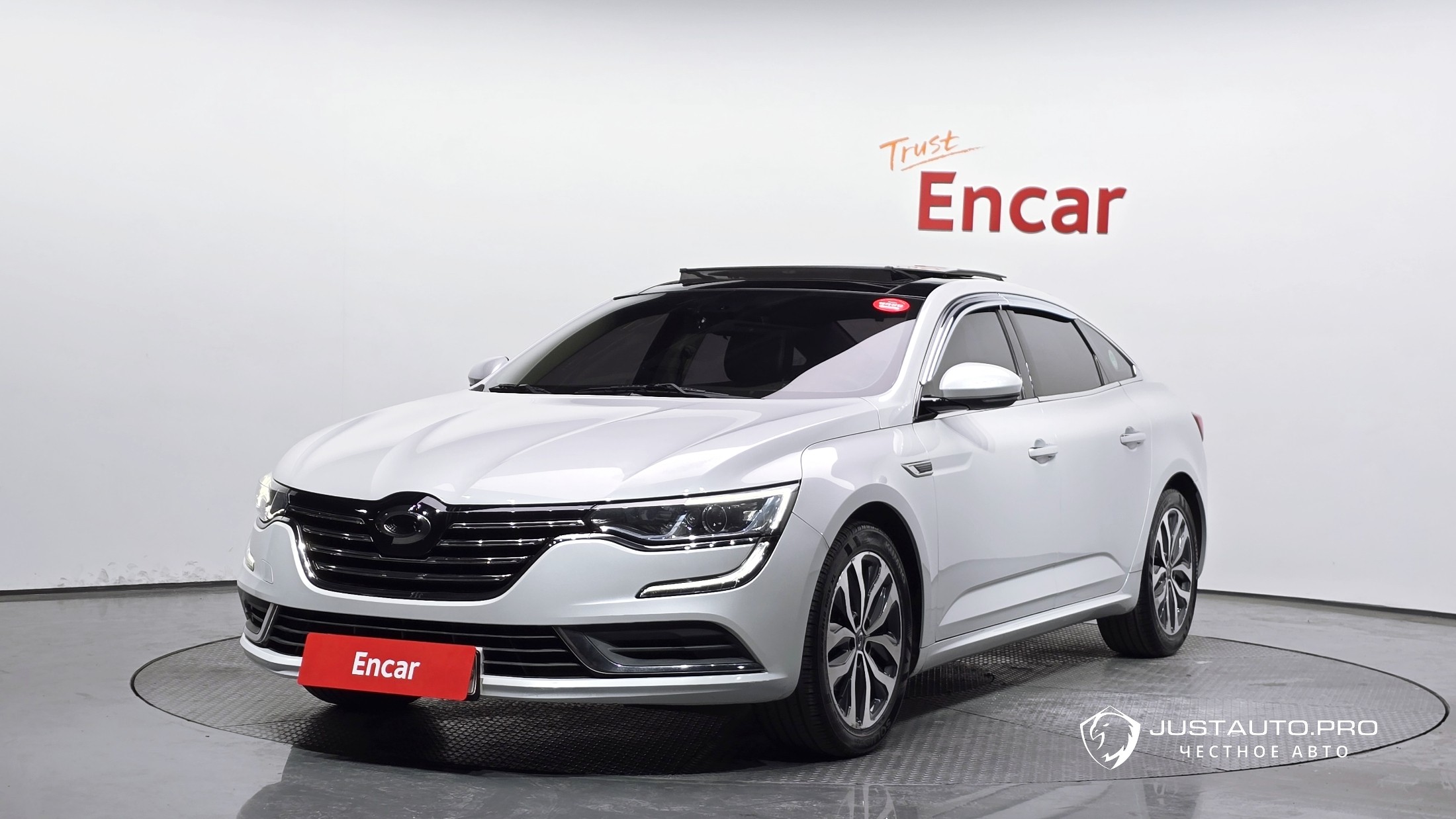 Автомобиль Renault-KoreaSamsung SM6