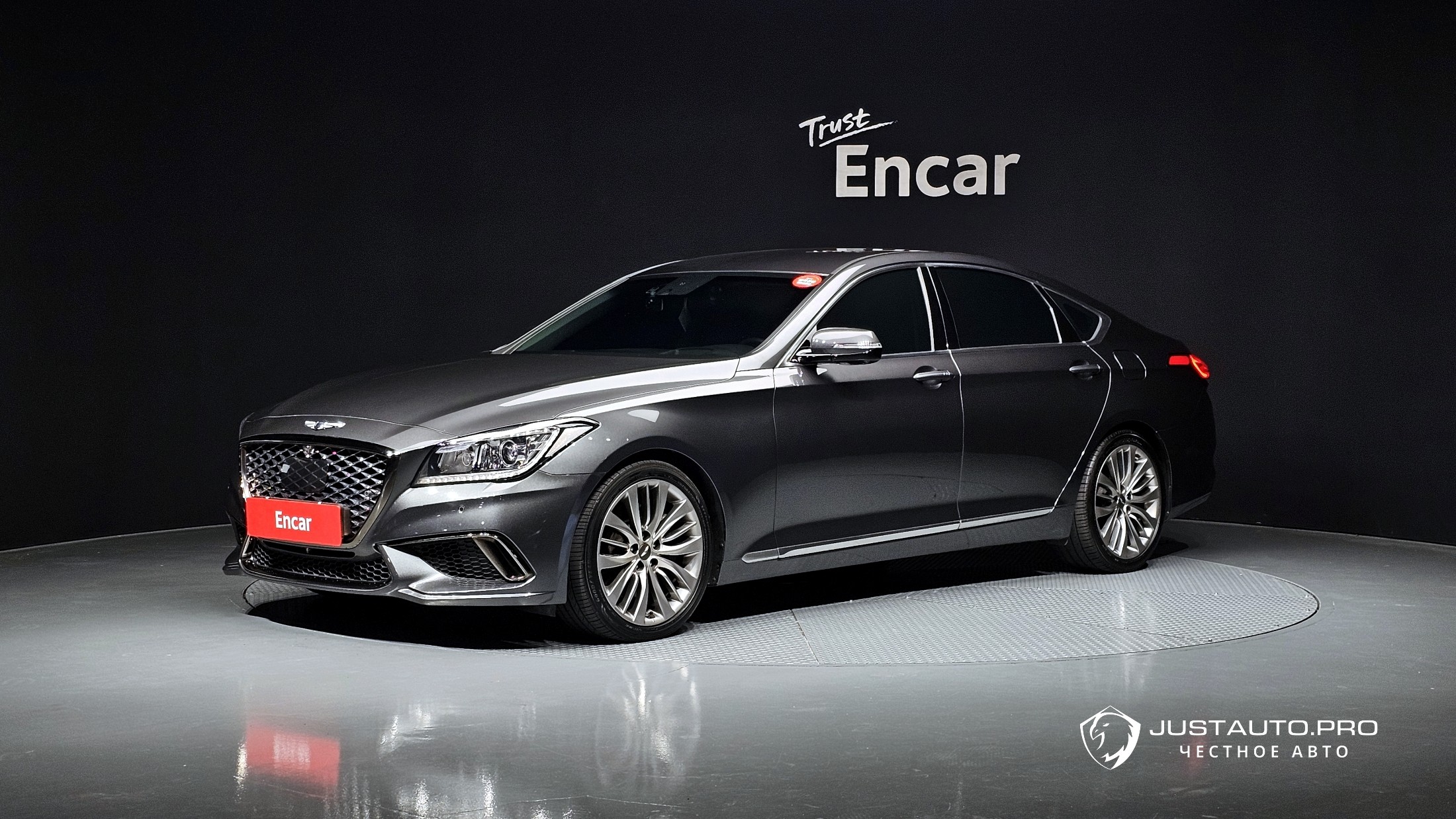Автомобиль Genesis G80