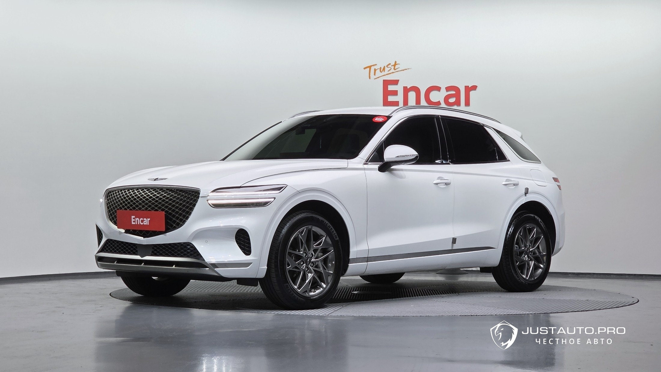 Автомобиль Genesis GV70