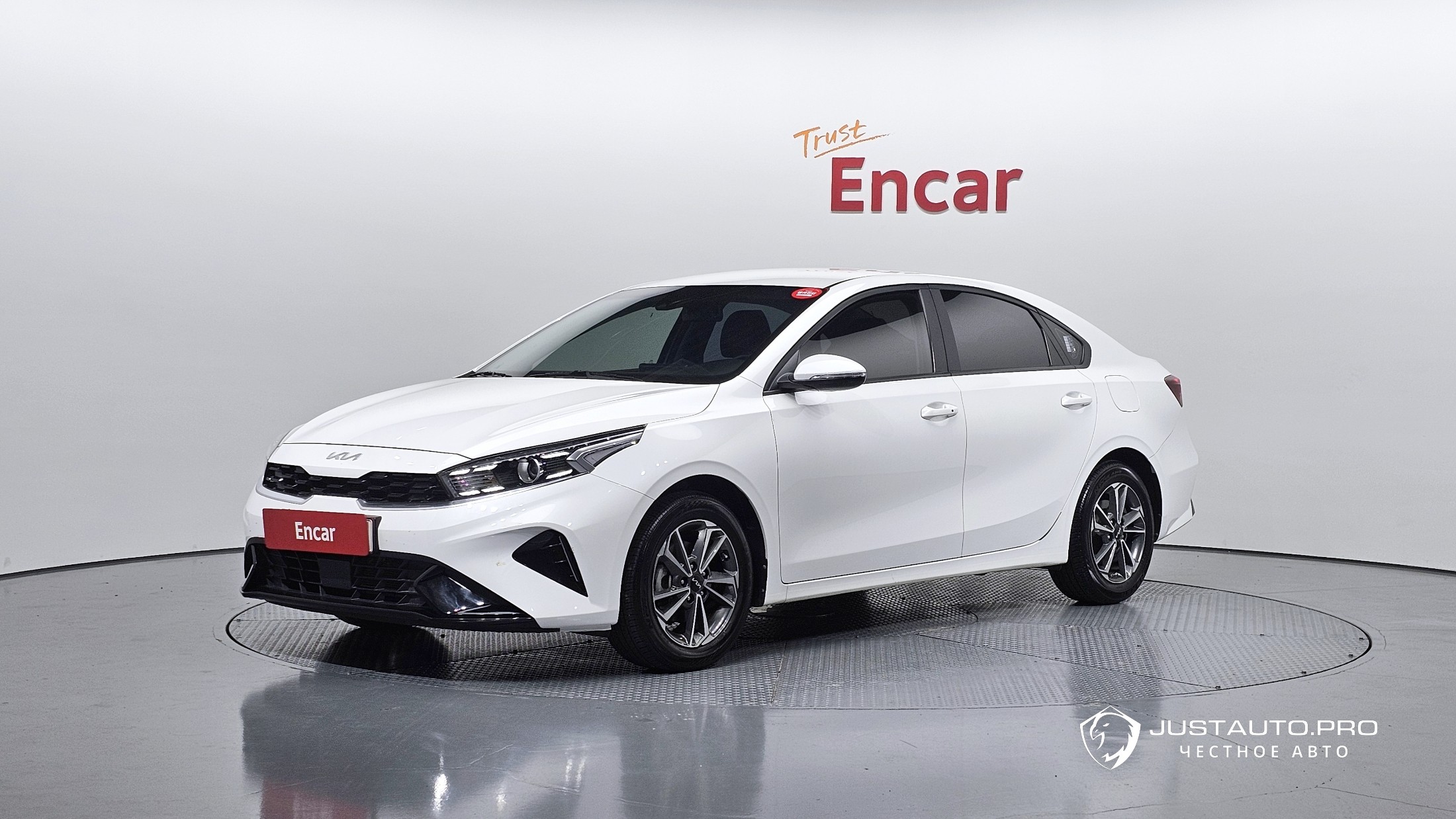 Автомобиль Kia K3
