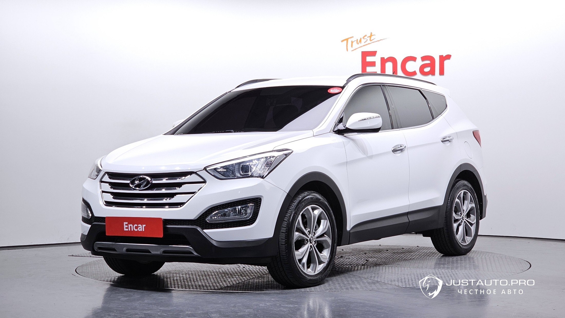 Автомобиль Hyundai Santafe
