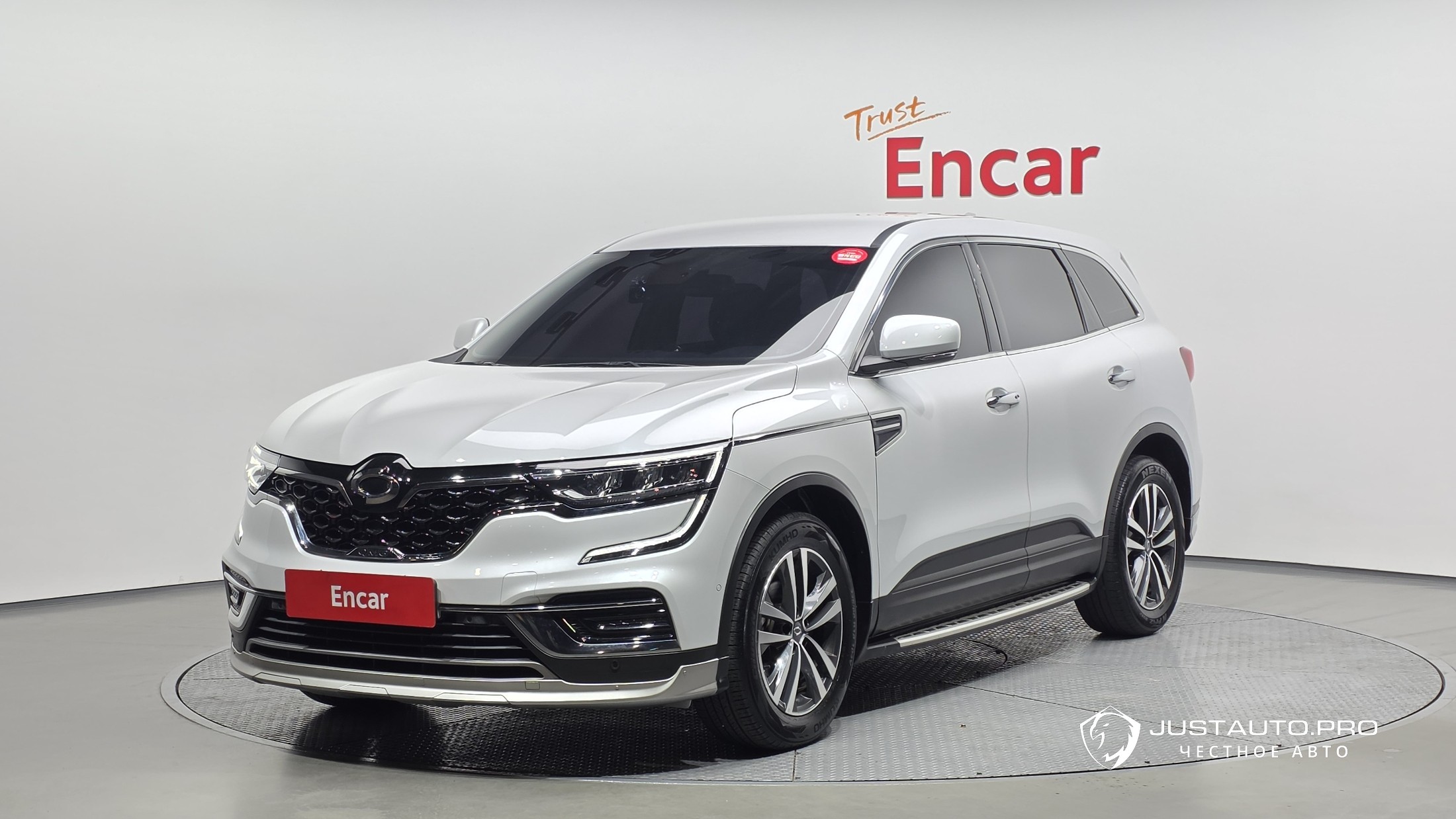 Автомобиль Renault-KoreaSamsung QM6