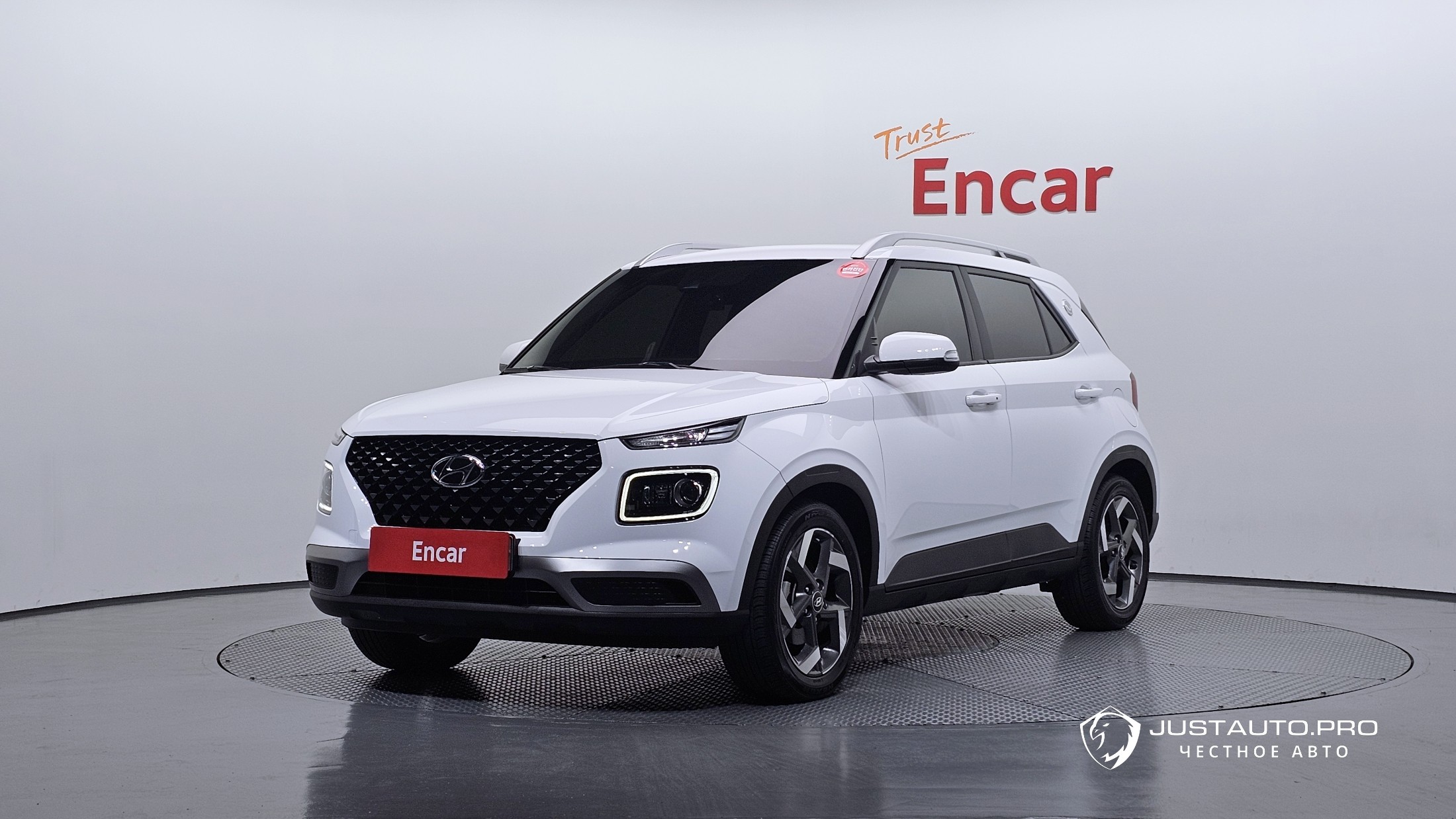 Автомобиль Hyundai Venue