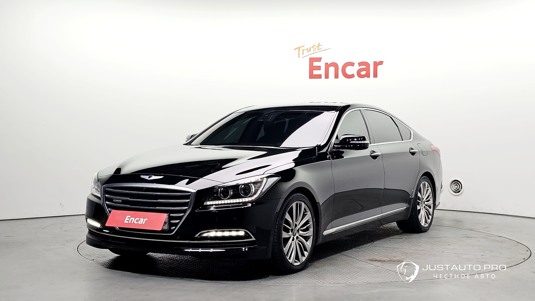 Автомобиль Hyundai Genesis