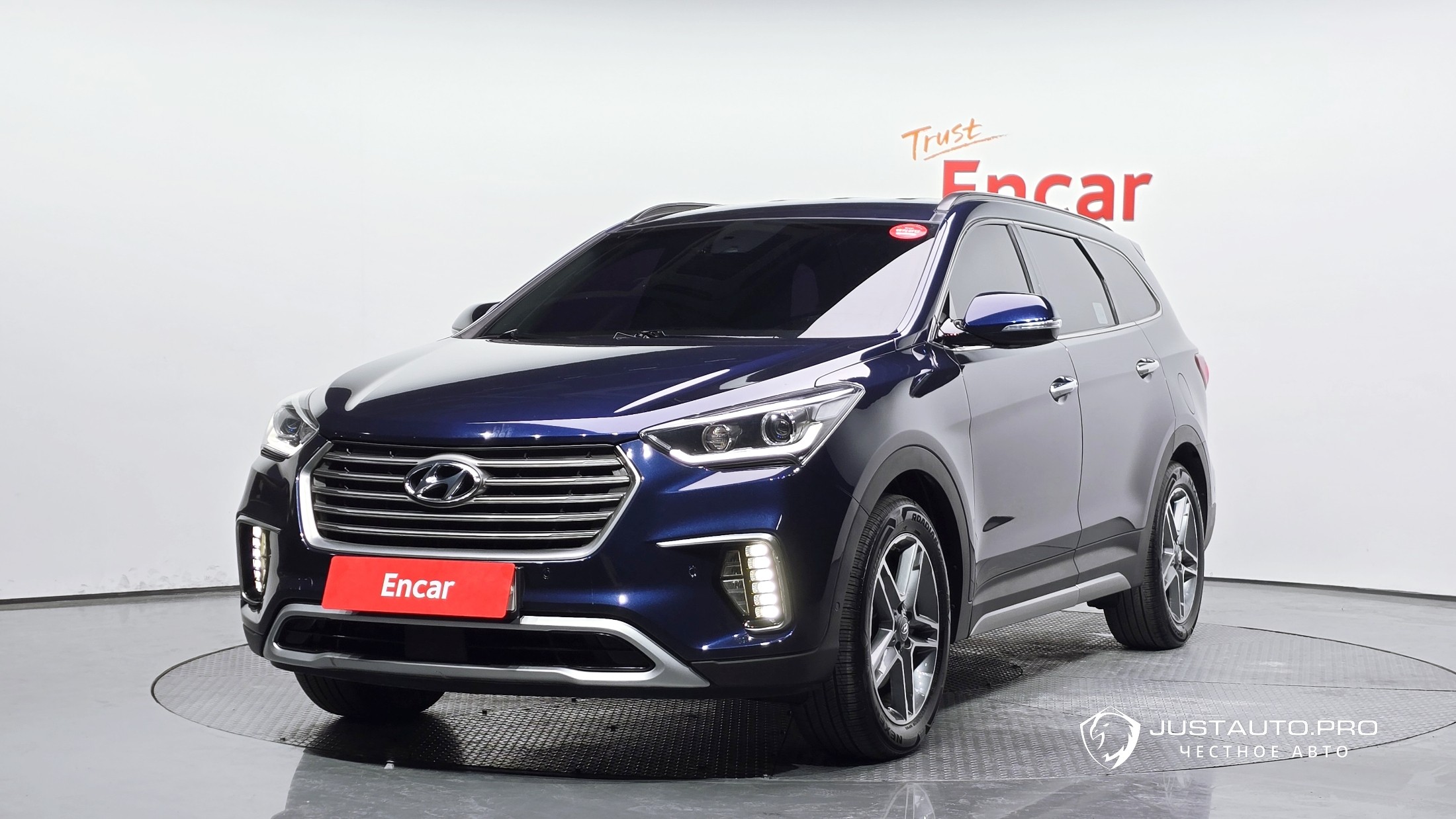 Автомобиль Hyundai Maxcruz