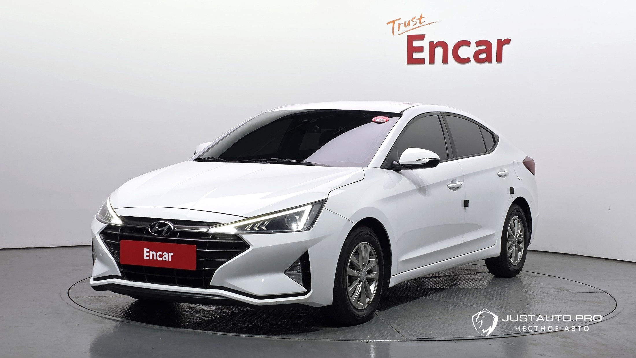 Автомобиль Hyundai AVANTE