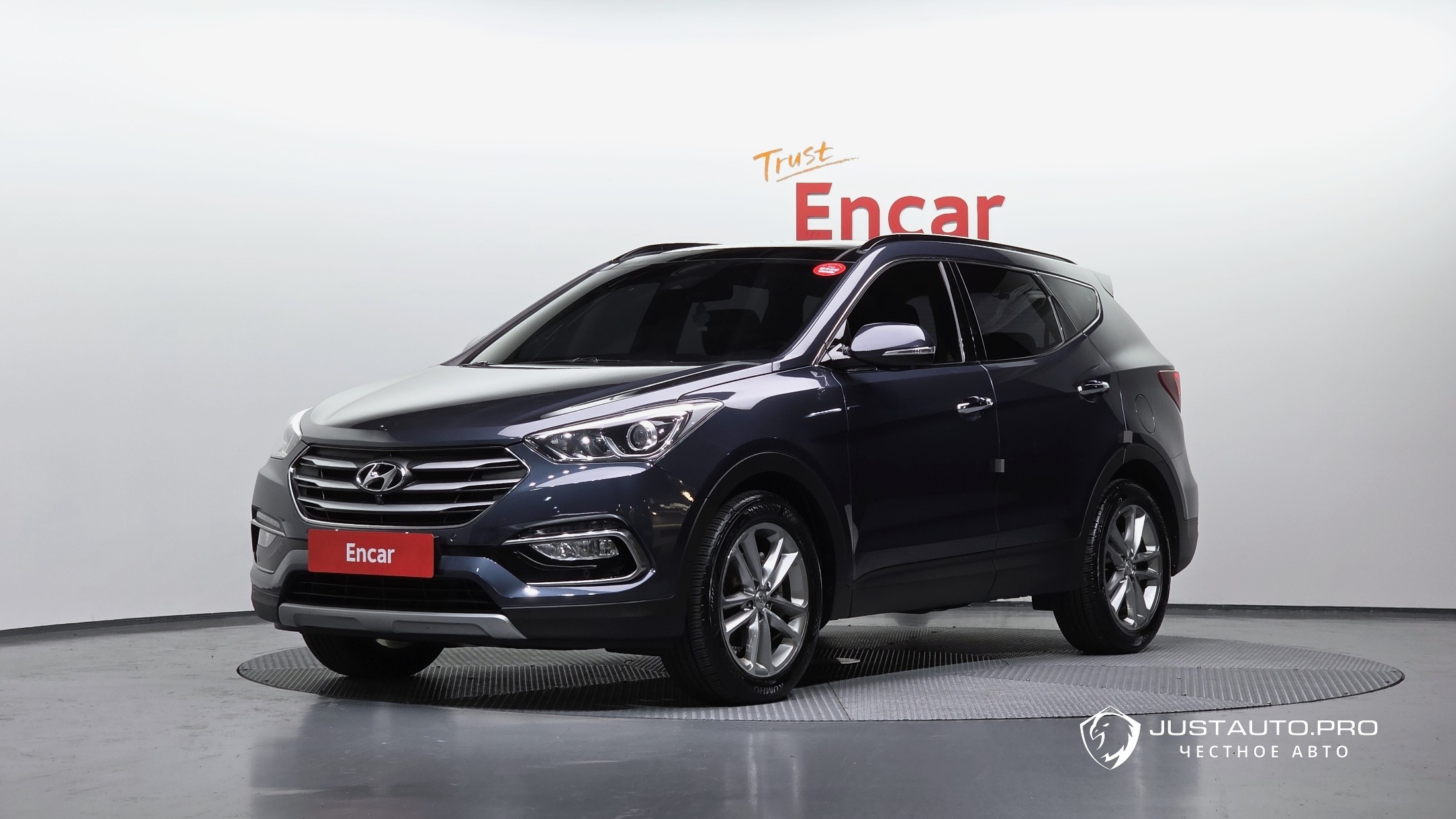 Автомобиль Hyundai Santafe