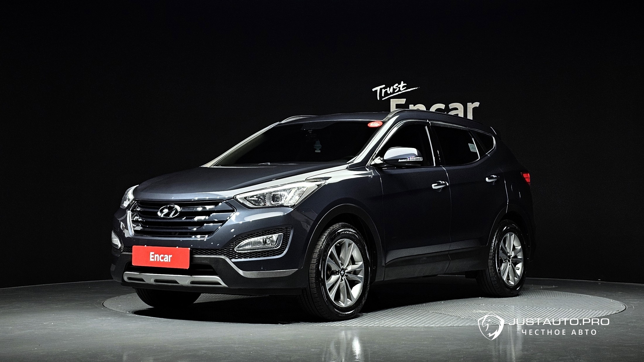 Автомобиль Hyundai Santafe