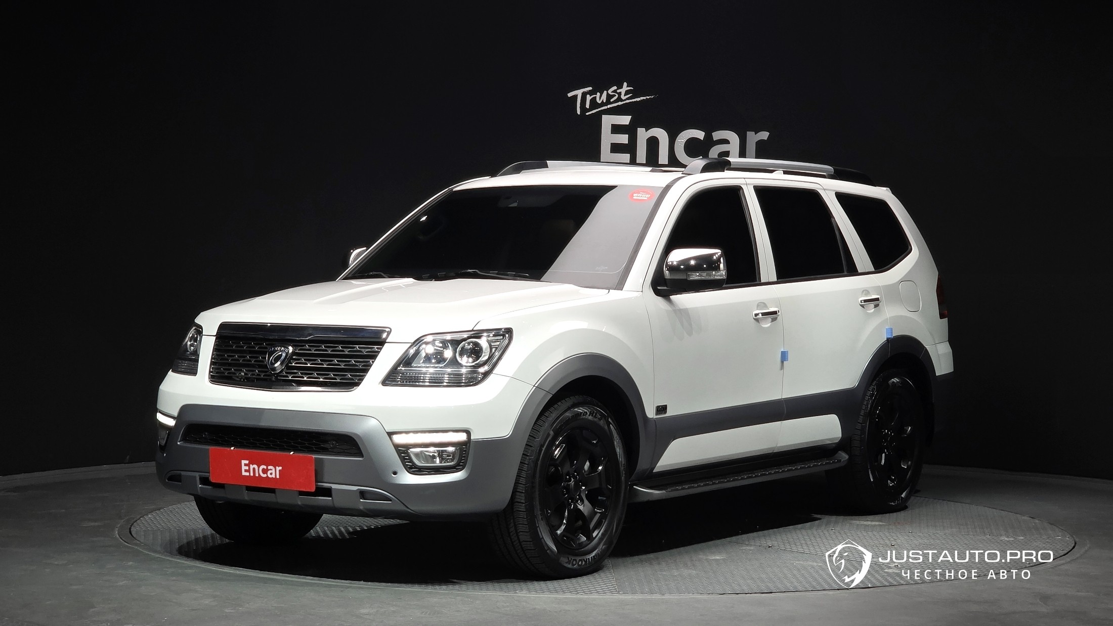 Автомобиль Kia Mohave
