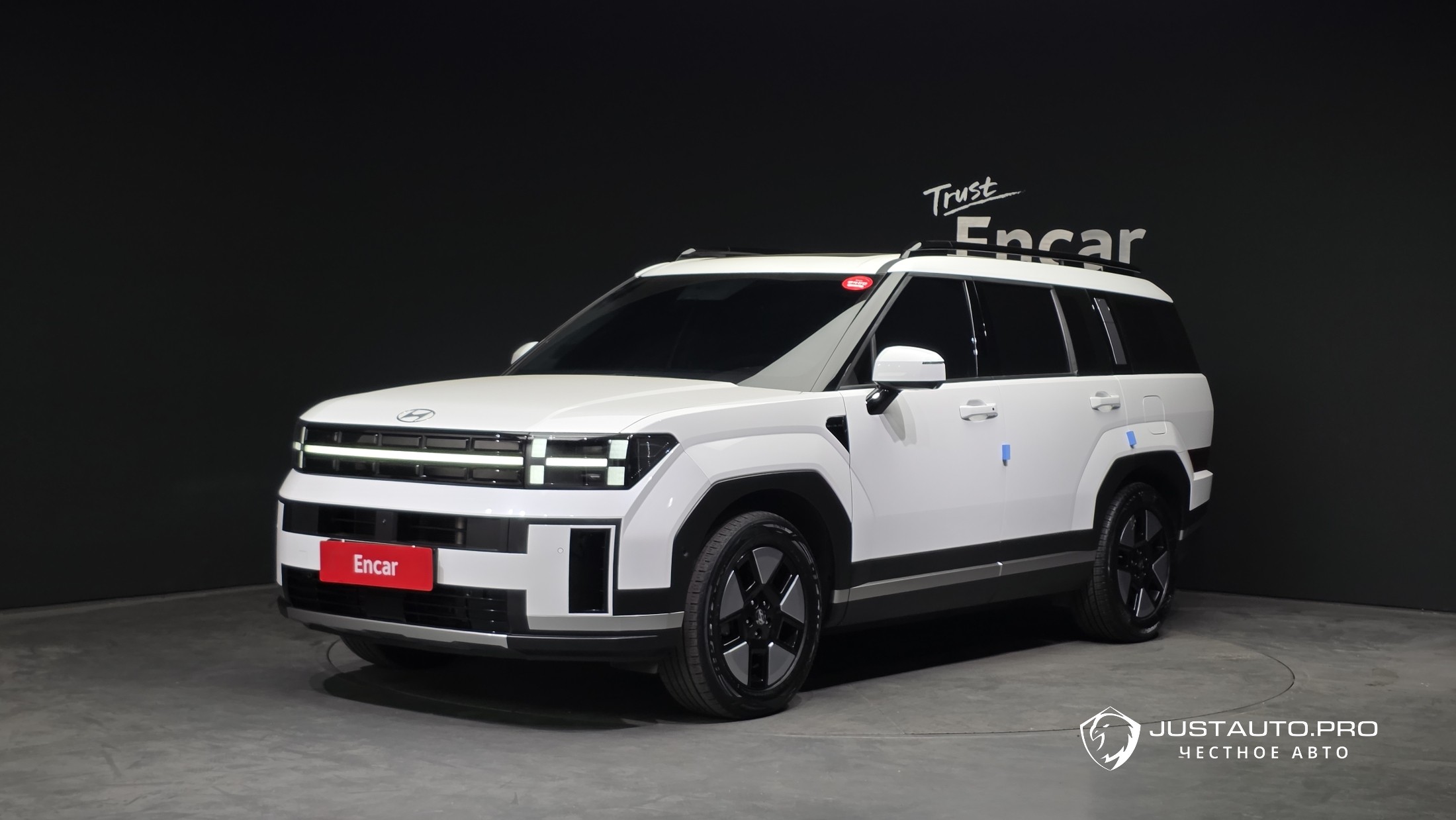 Автомобиль Hyundai Santafe