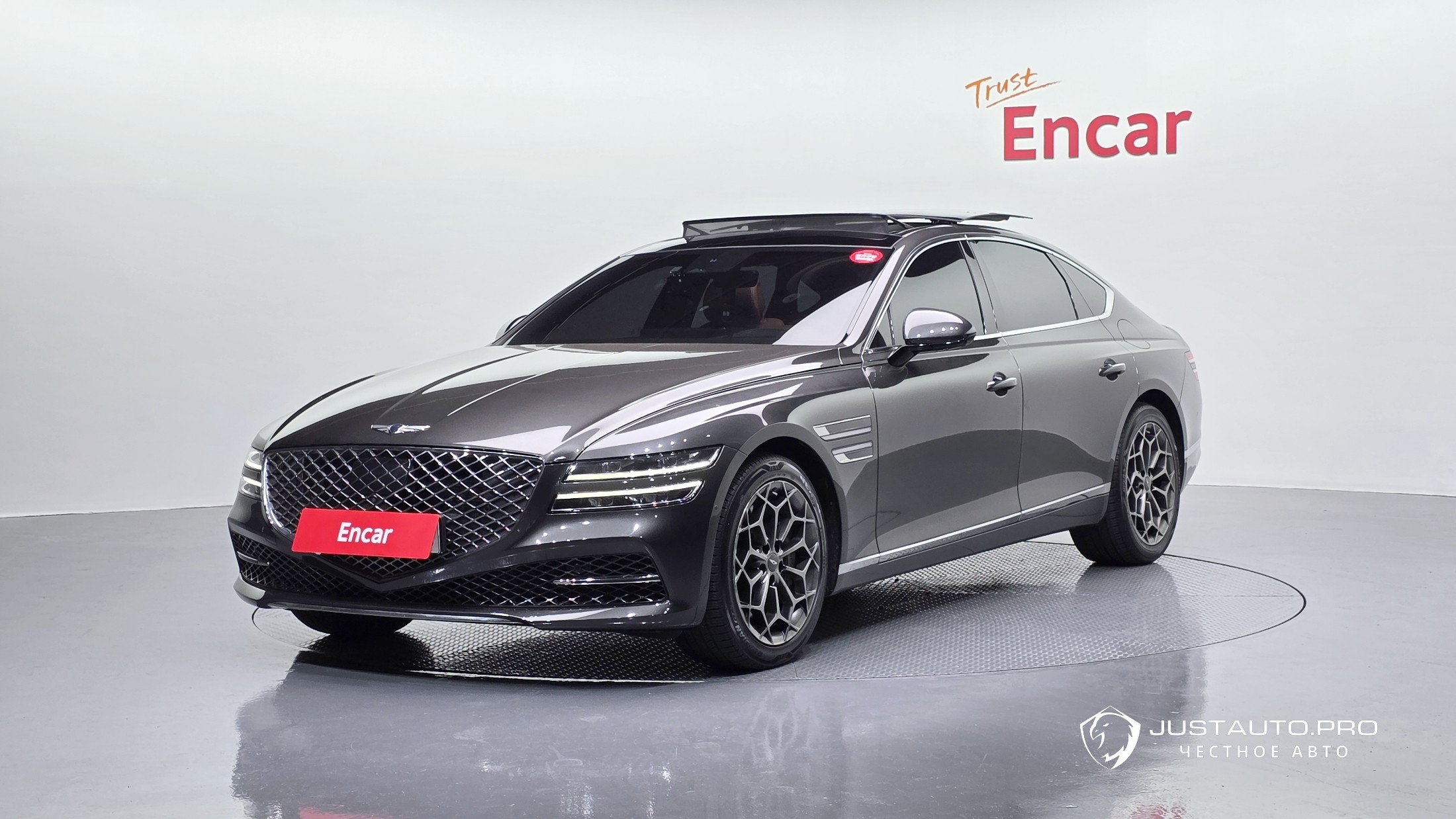 Автомобиль Genesis G80