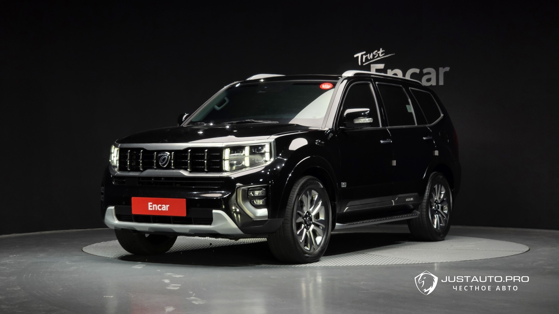 Автомобиль Kia Mohave