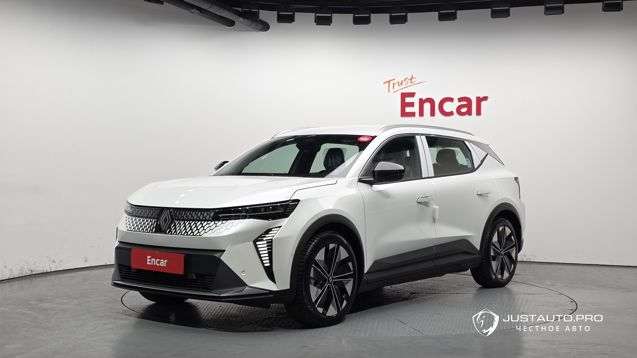 Автомобиль Renault-KoreaSamsung Scenic
