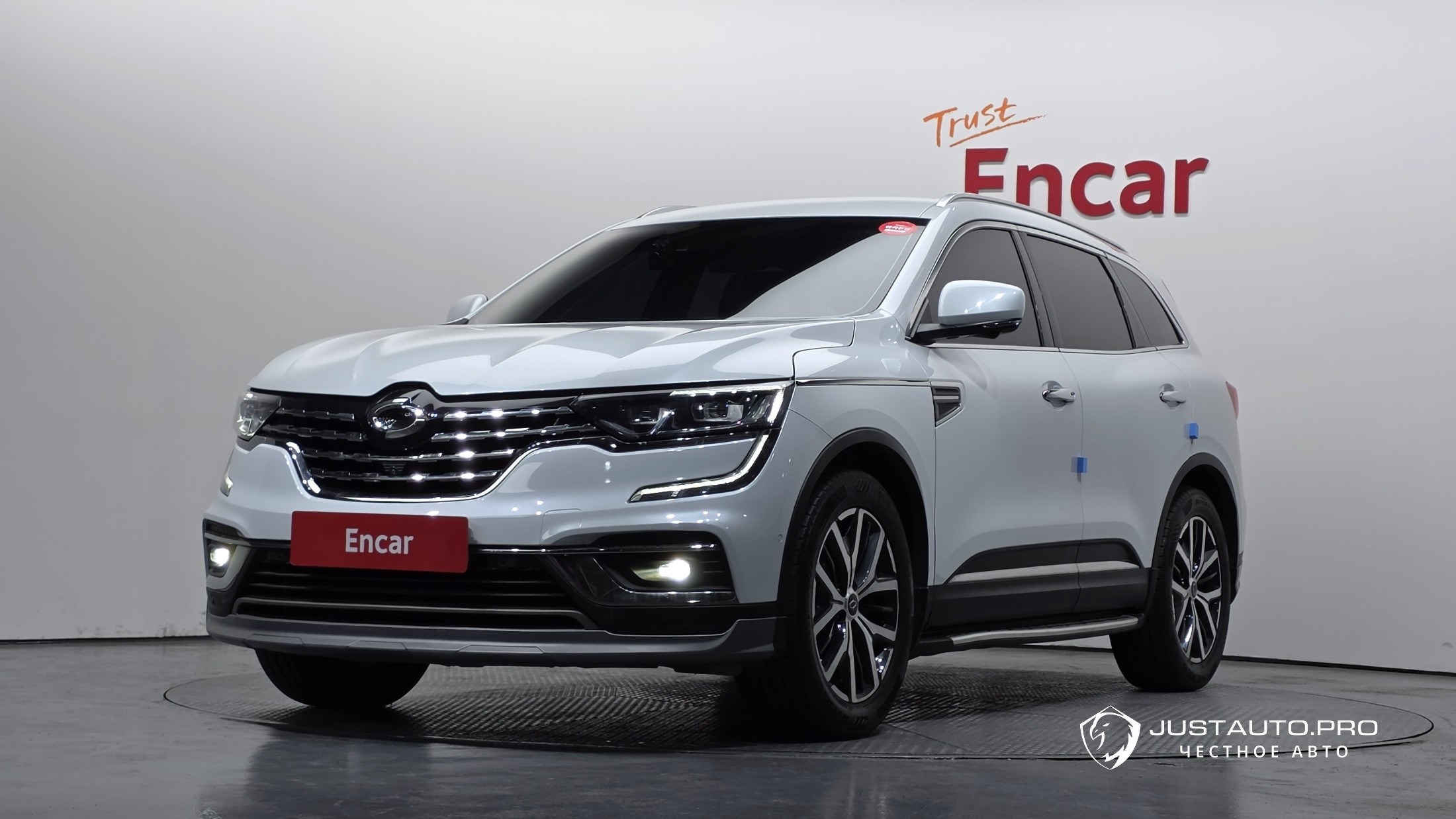 Автомобиль Renault-KoreaSamsung QM6