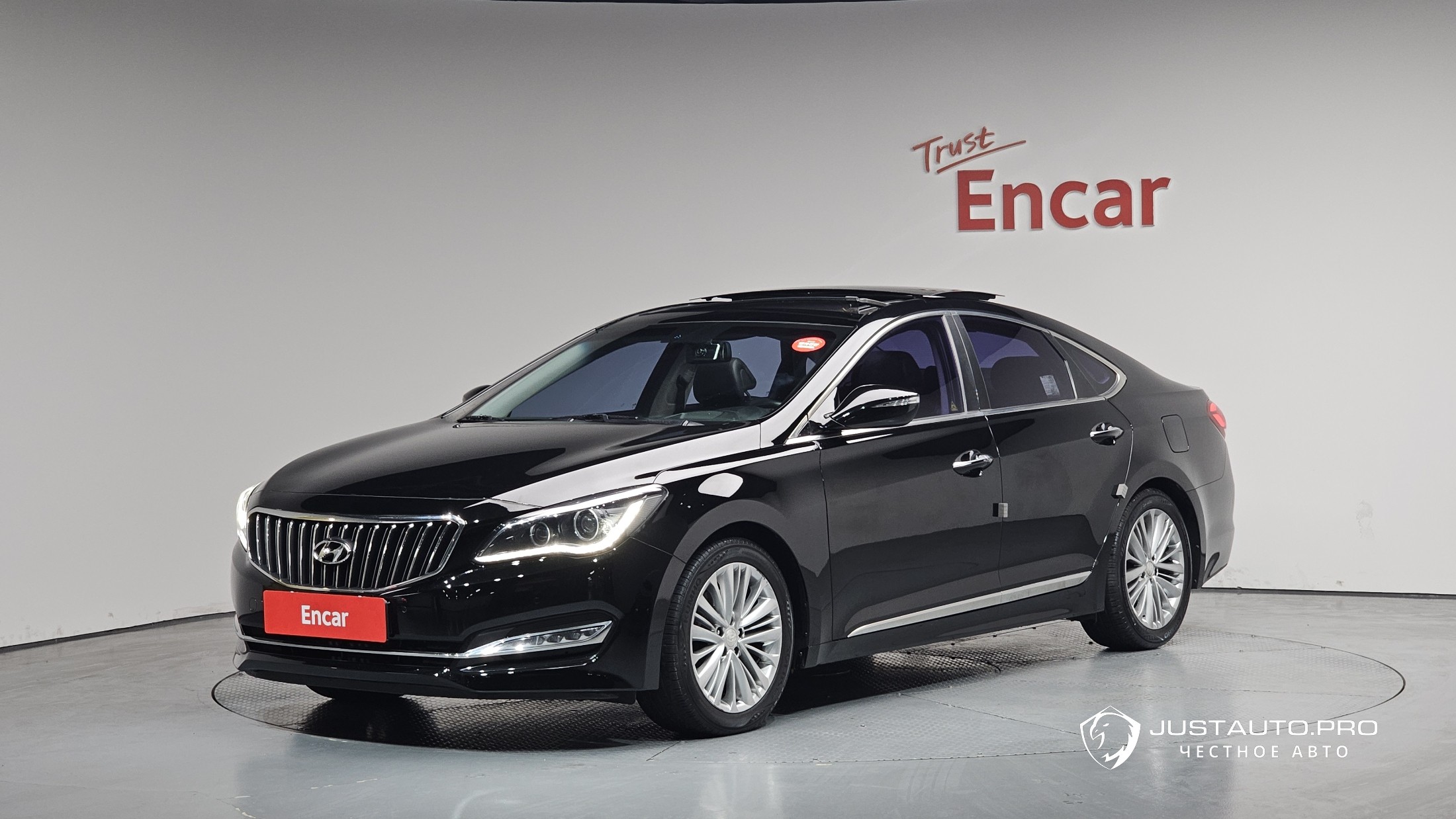 Автомобиль Hyundai Aslan