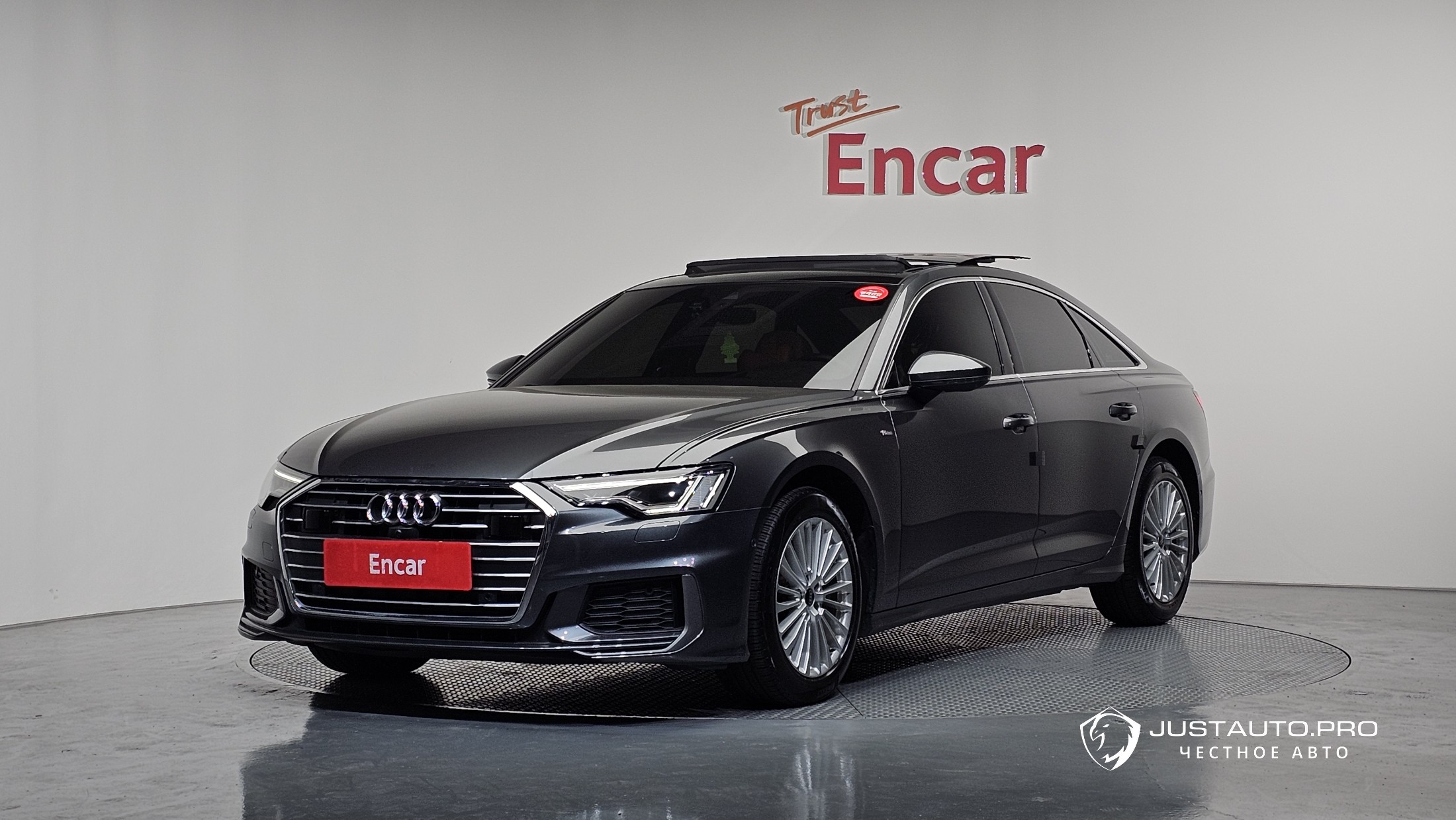 Автомобиль Audi A6