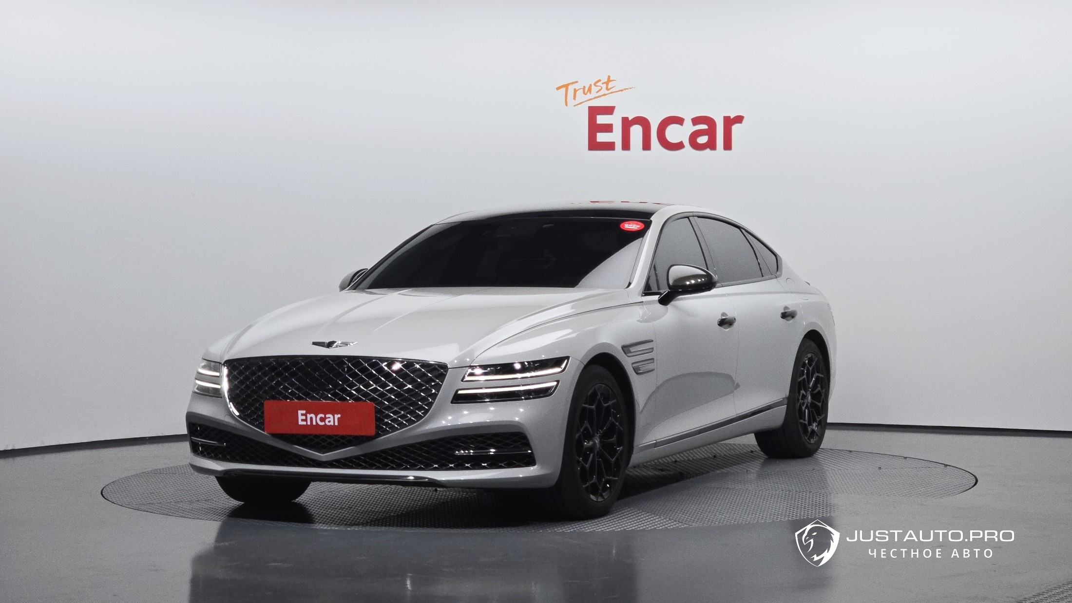 Автомобиль Genesis G80