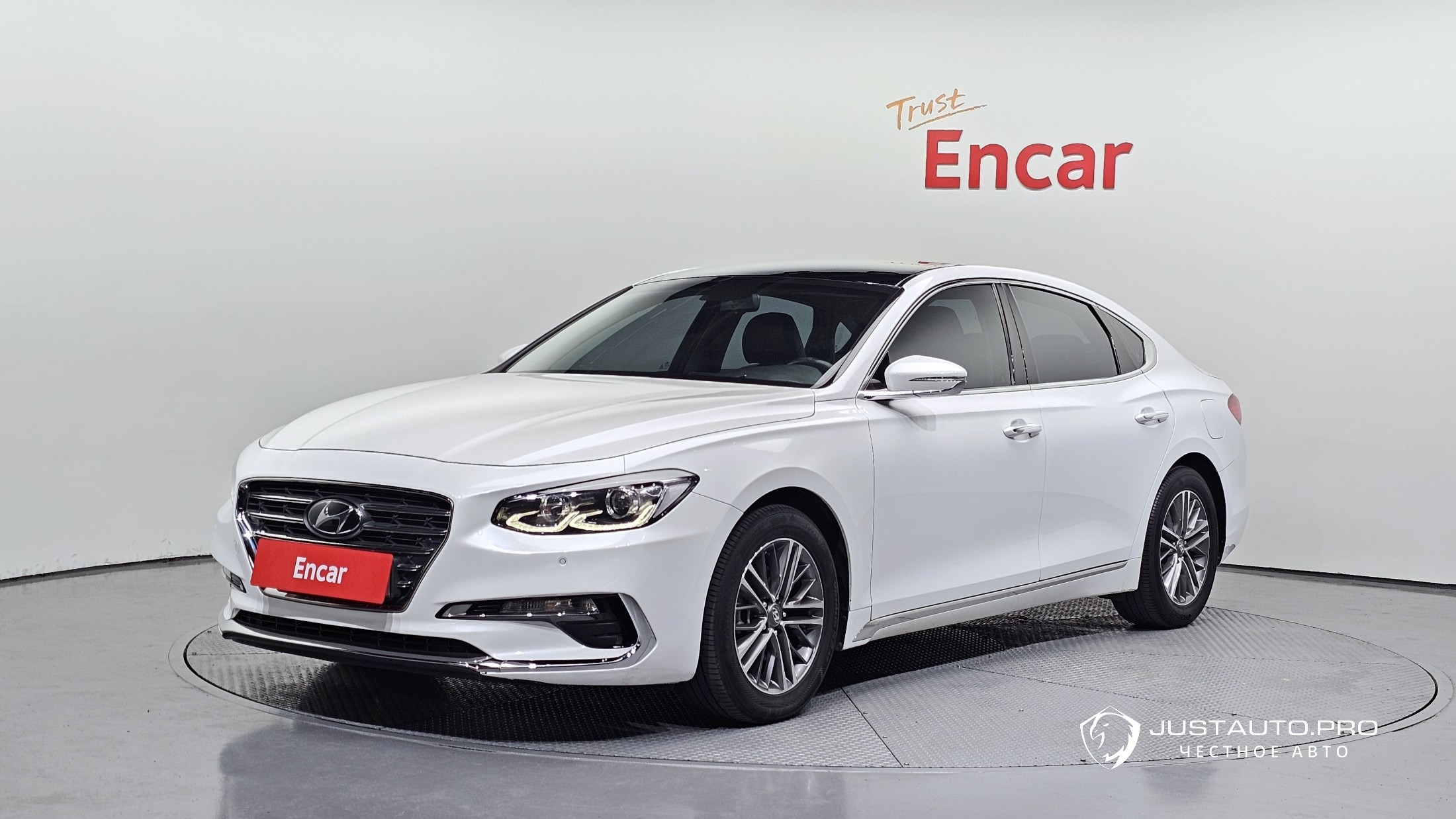 Автомобиль Hyundai Grandeur