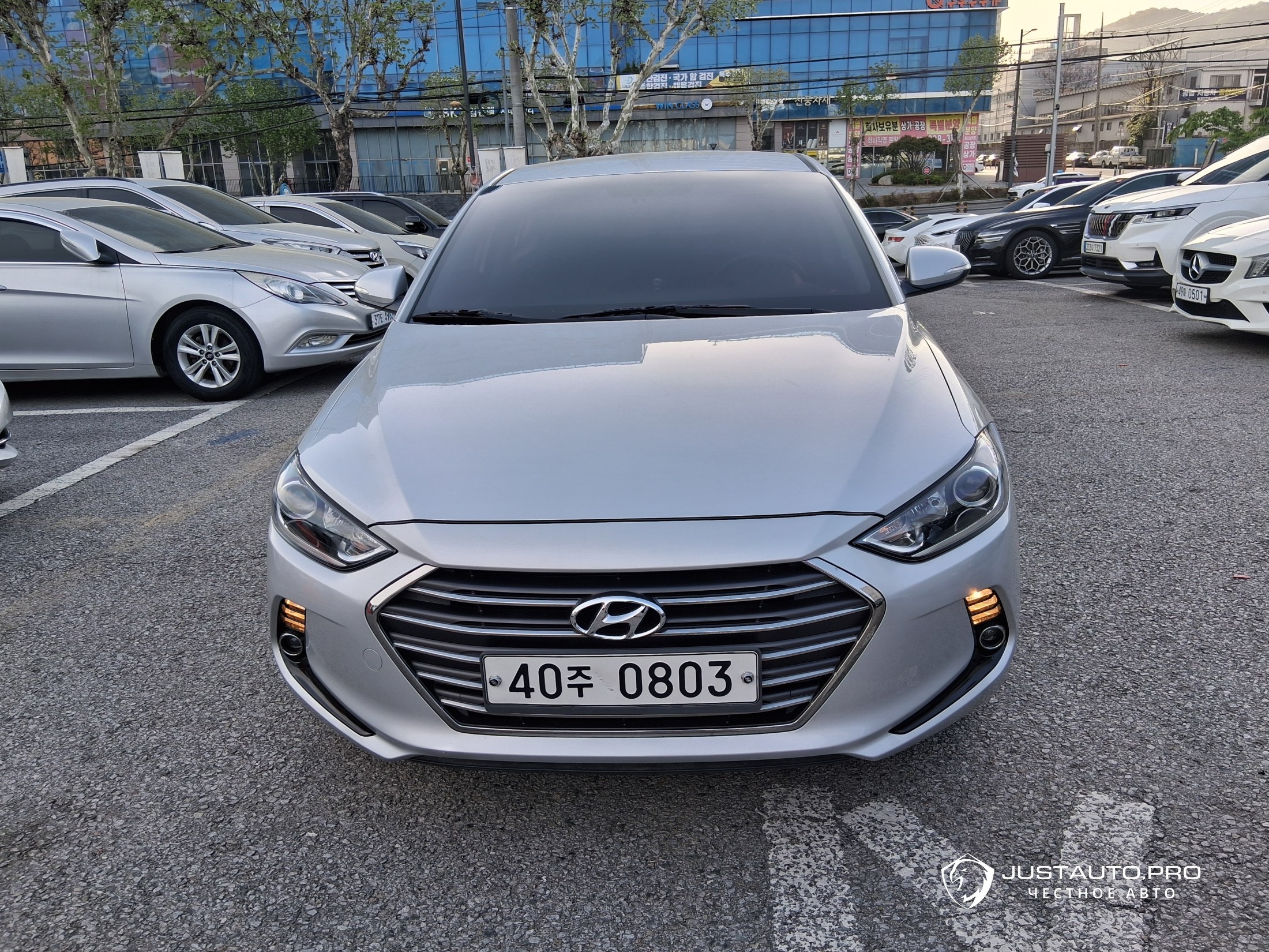Автомобиль Hyundai AVANTE